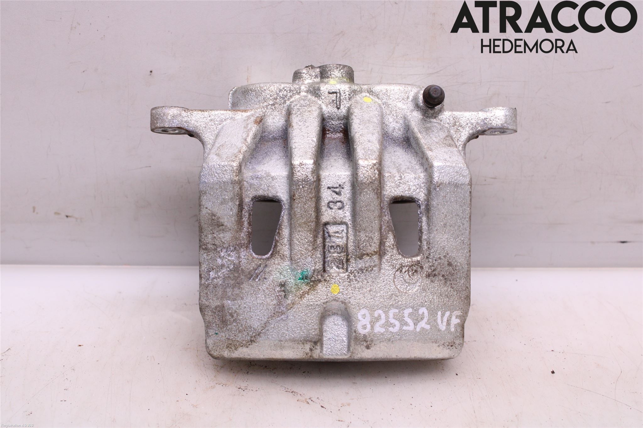 Toyota RAV4 19- Bremsecaliper Foran Venstre