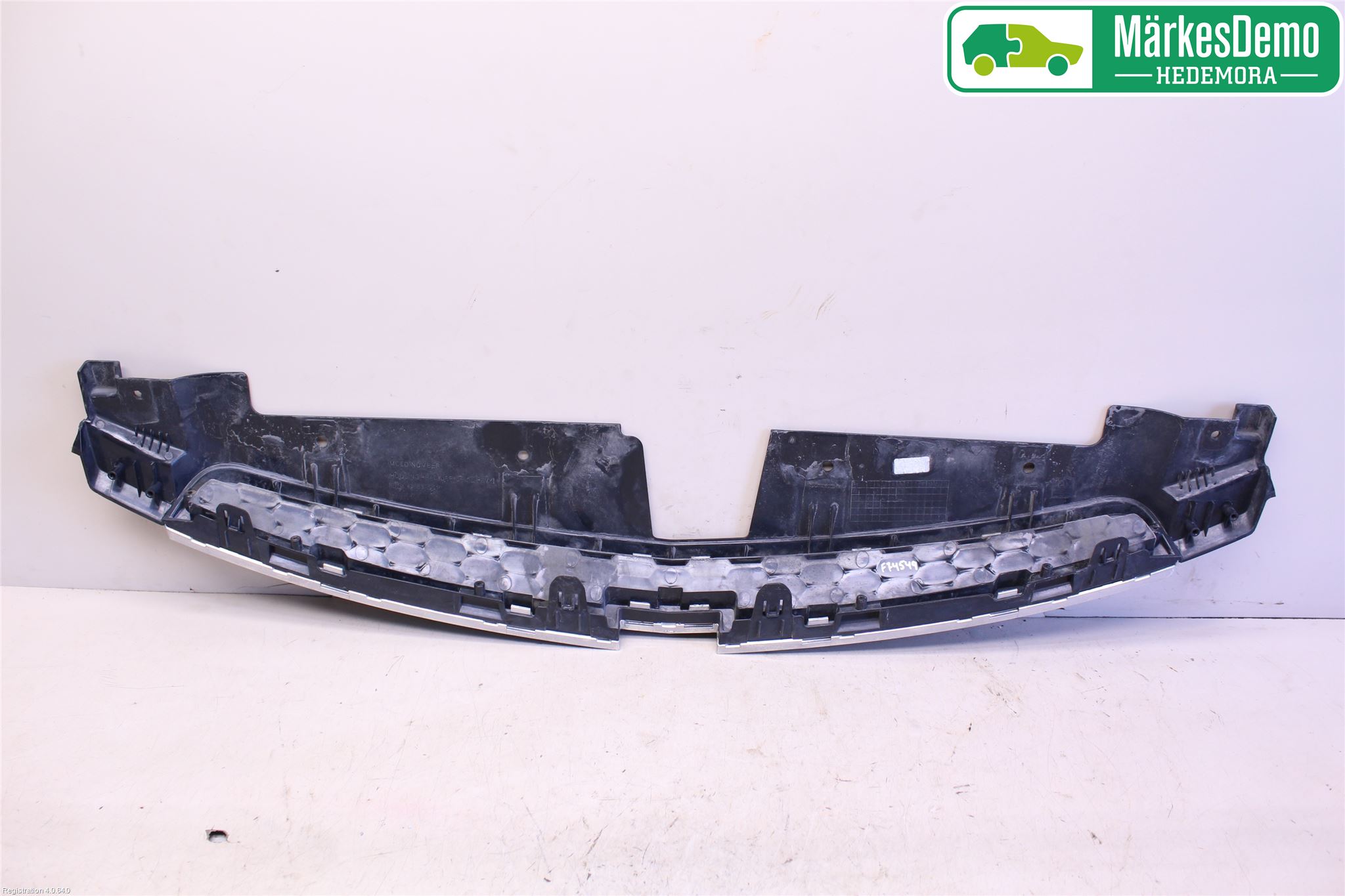 GM CHEVROLET CRUZE Grill Komplett