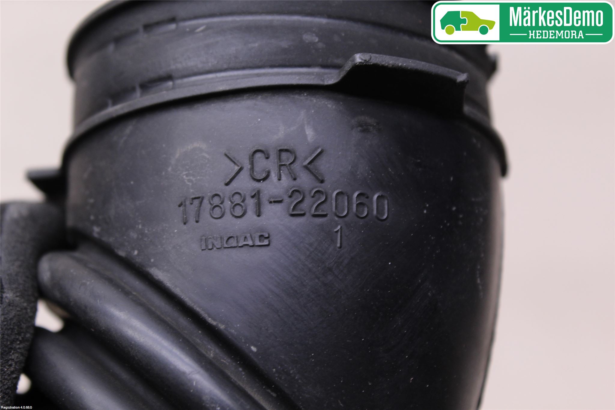Toyota RAV 4 00-06 Inns Gummibelg - Slange