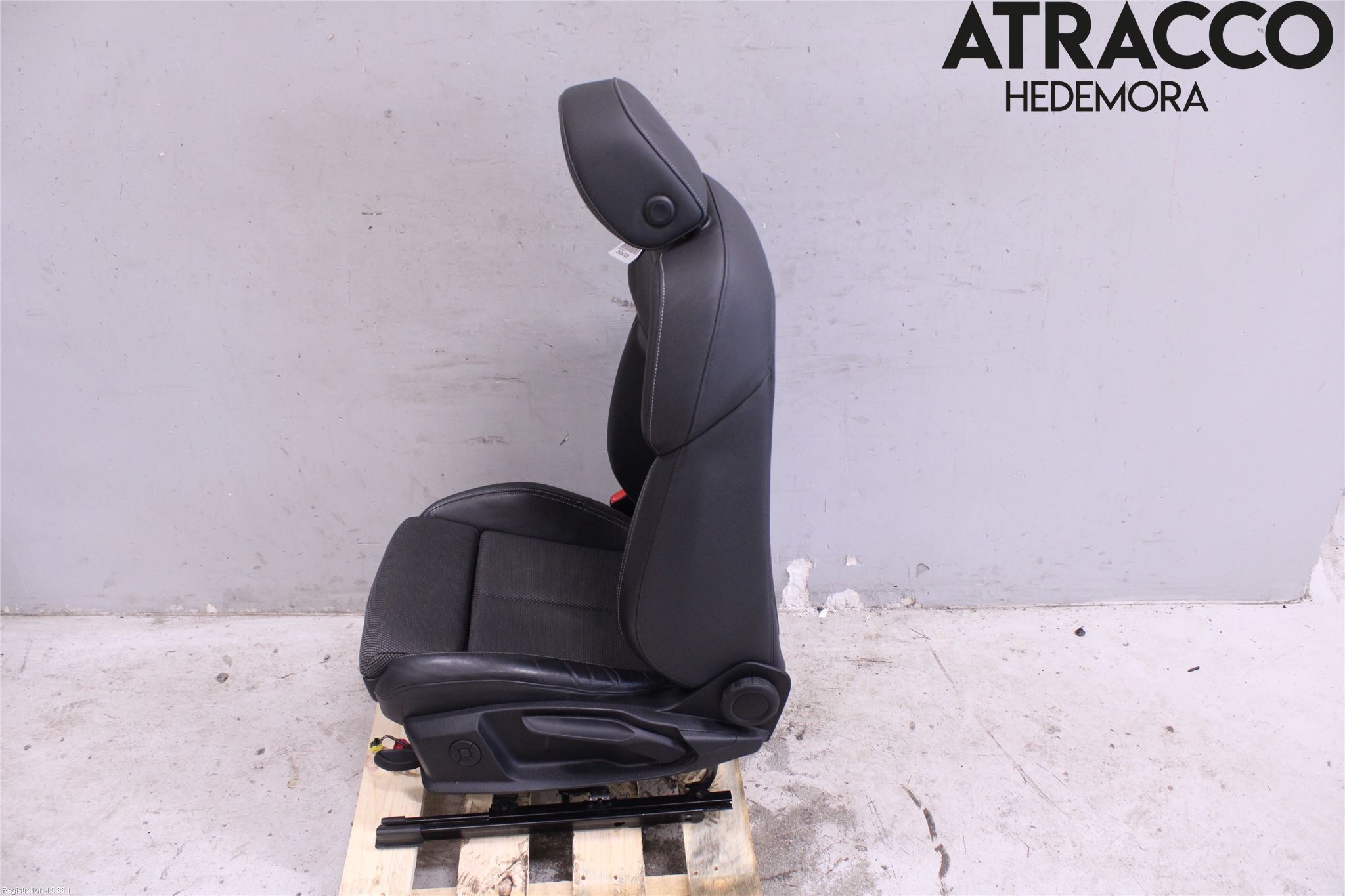 Audi A6 F2/C8 19- Innr Sete Foran Venstre