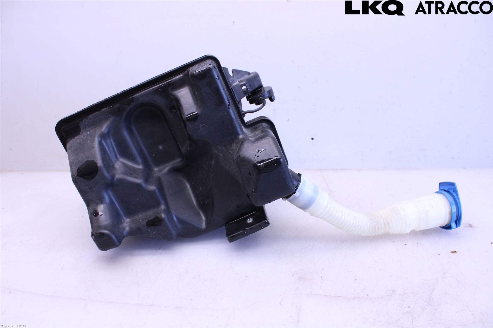 Skoda RAPID Spylerbeholder Frontrute-Lykte