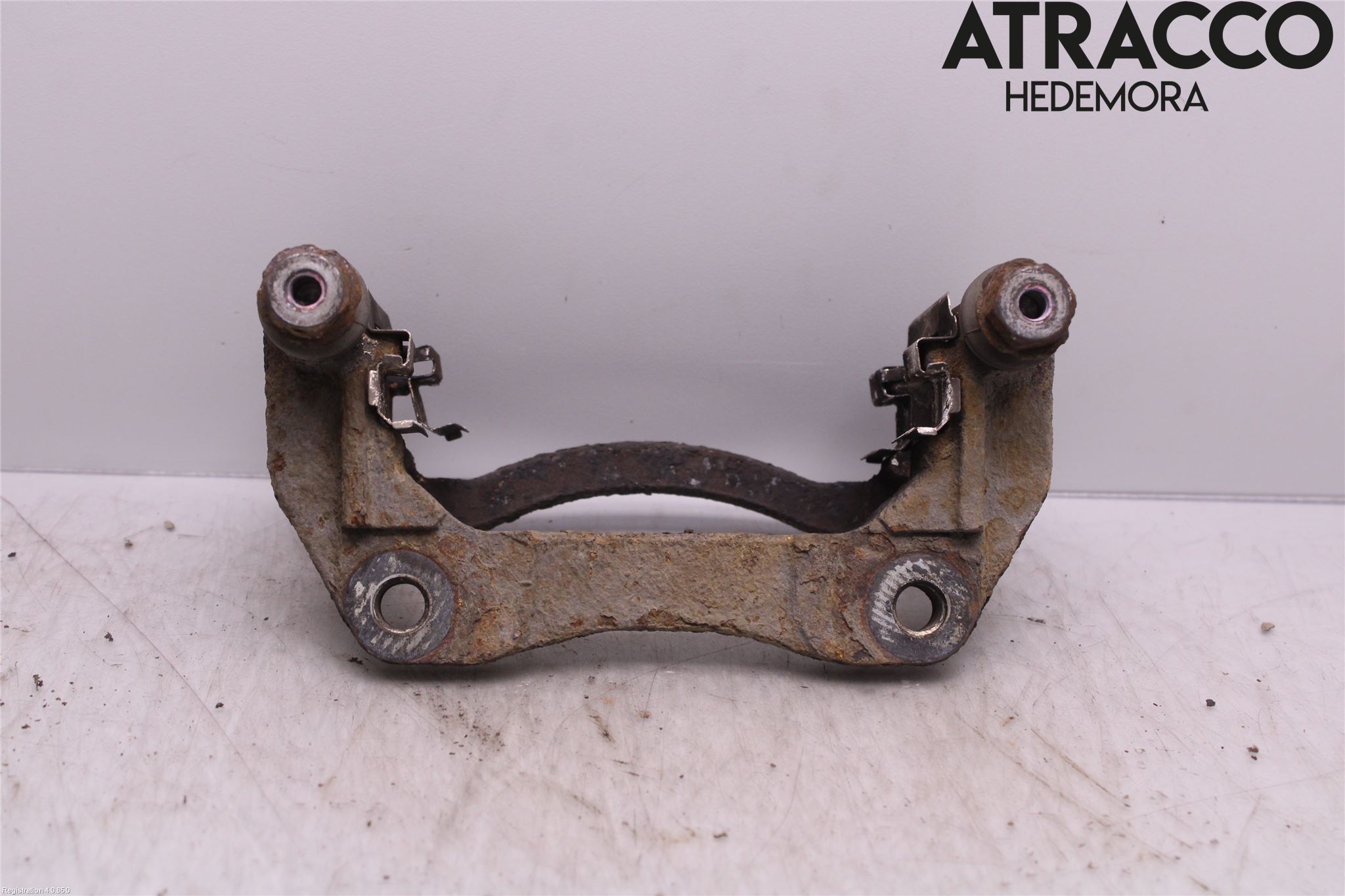 Ford TRANSIT/TOURNEO COURIER 13-23 Bremsecaliper Feste Holder