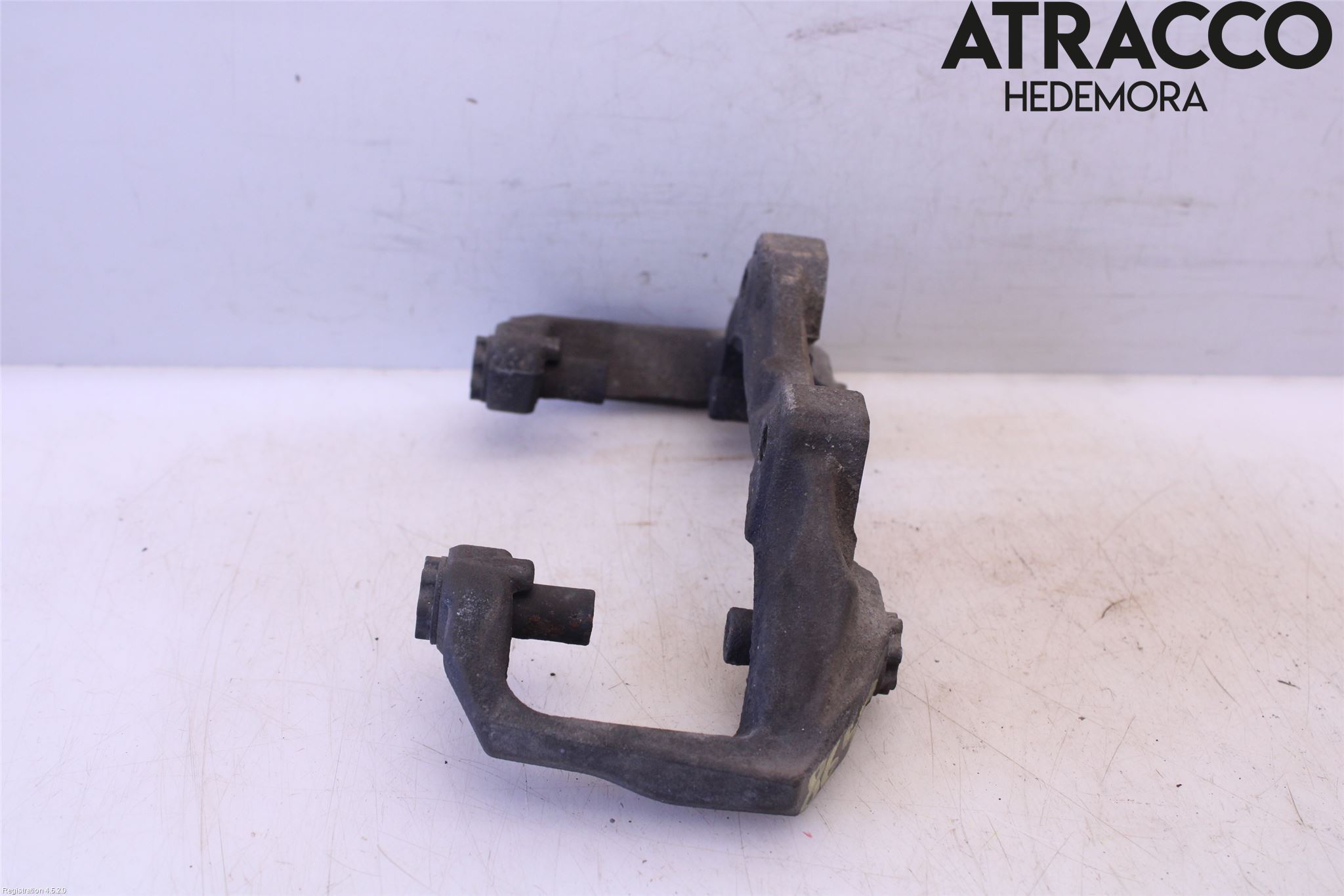 Mercedes-Benz MB E-KLASS (W212) 09-16 Bremsecaliper Feste Holder
