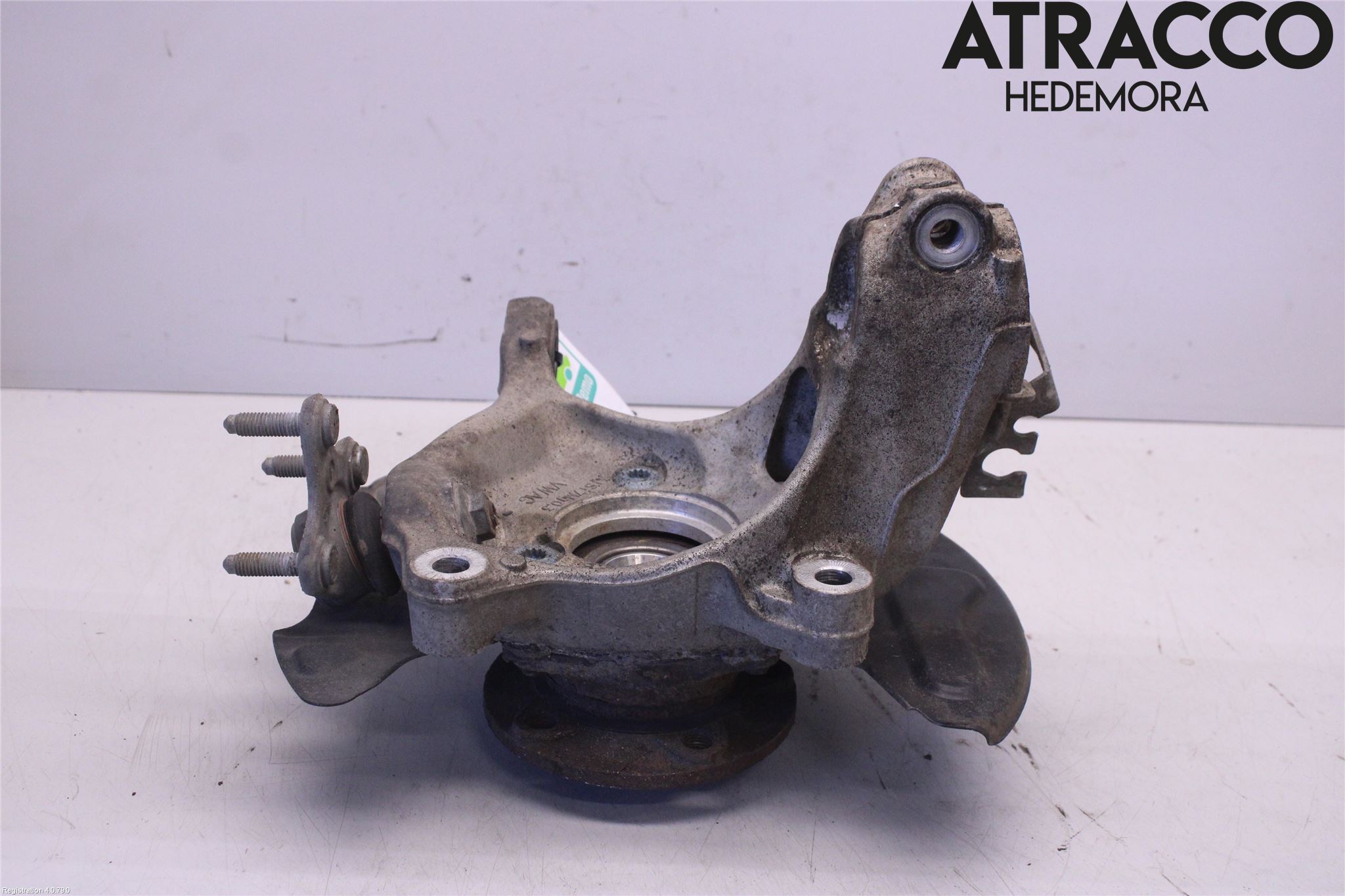 Volkswagen VW TIGUAN 16-24 Spindel Vf