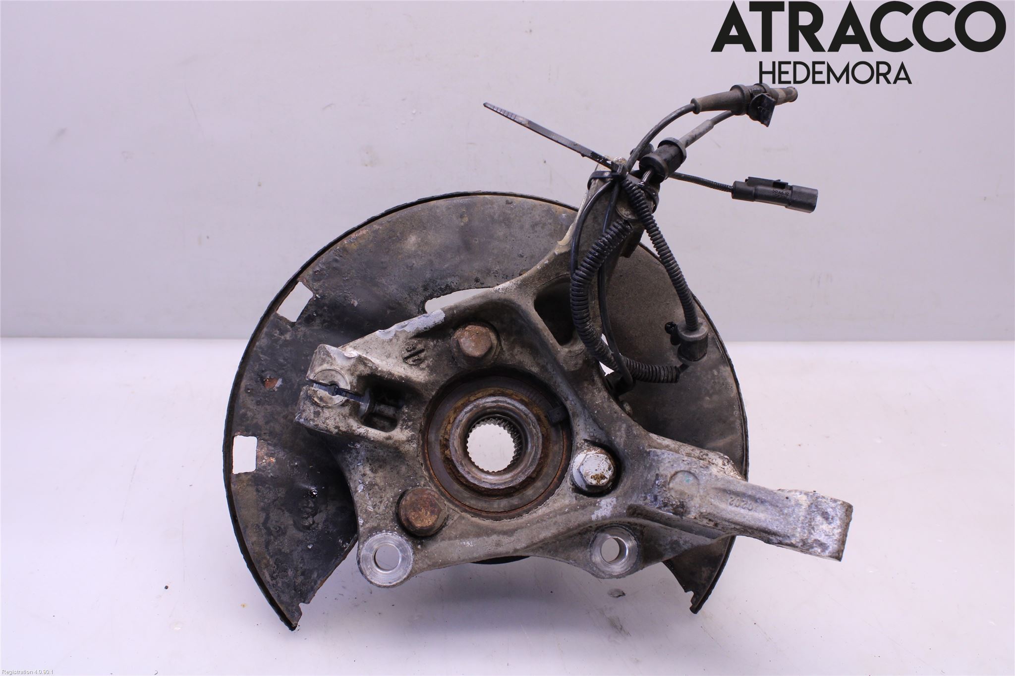 Opel ASTRA J 10-15 Spindel Vf