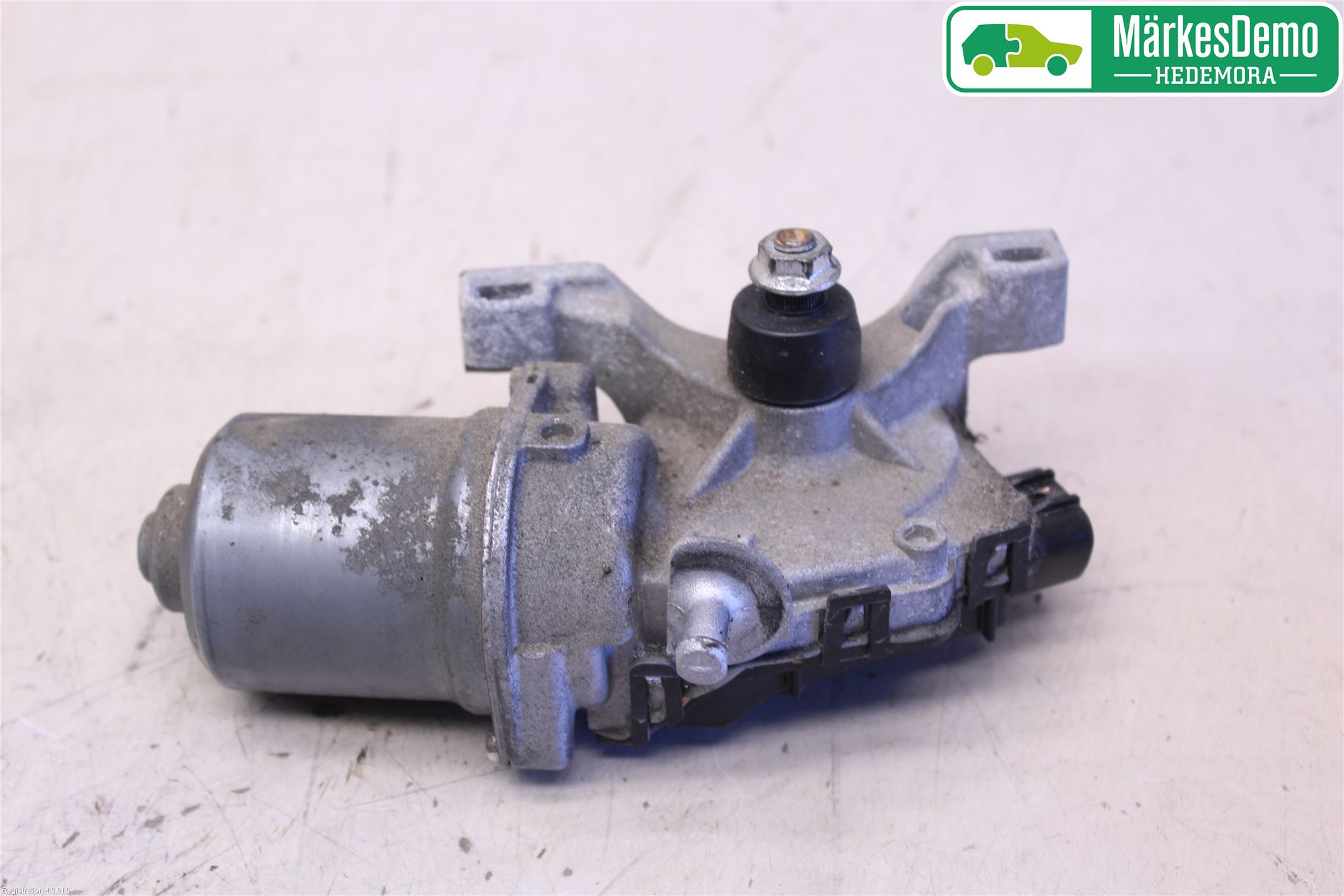 Toyota YARIS XP130 15-20 Viskermotor Frontrute