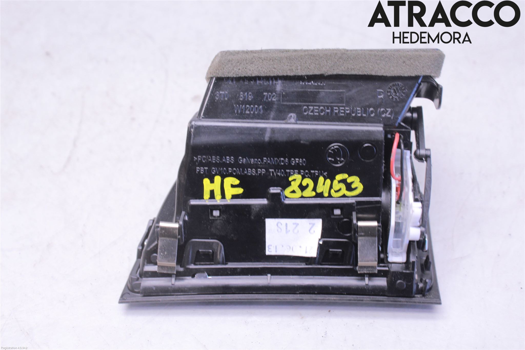 Skoda SUPERB 09-15 Dashbord Kanal - Dyse