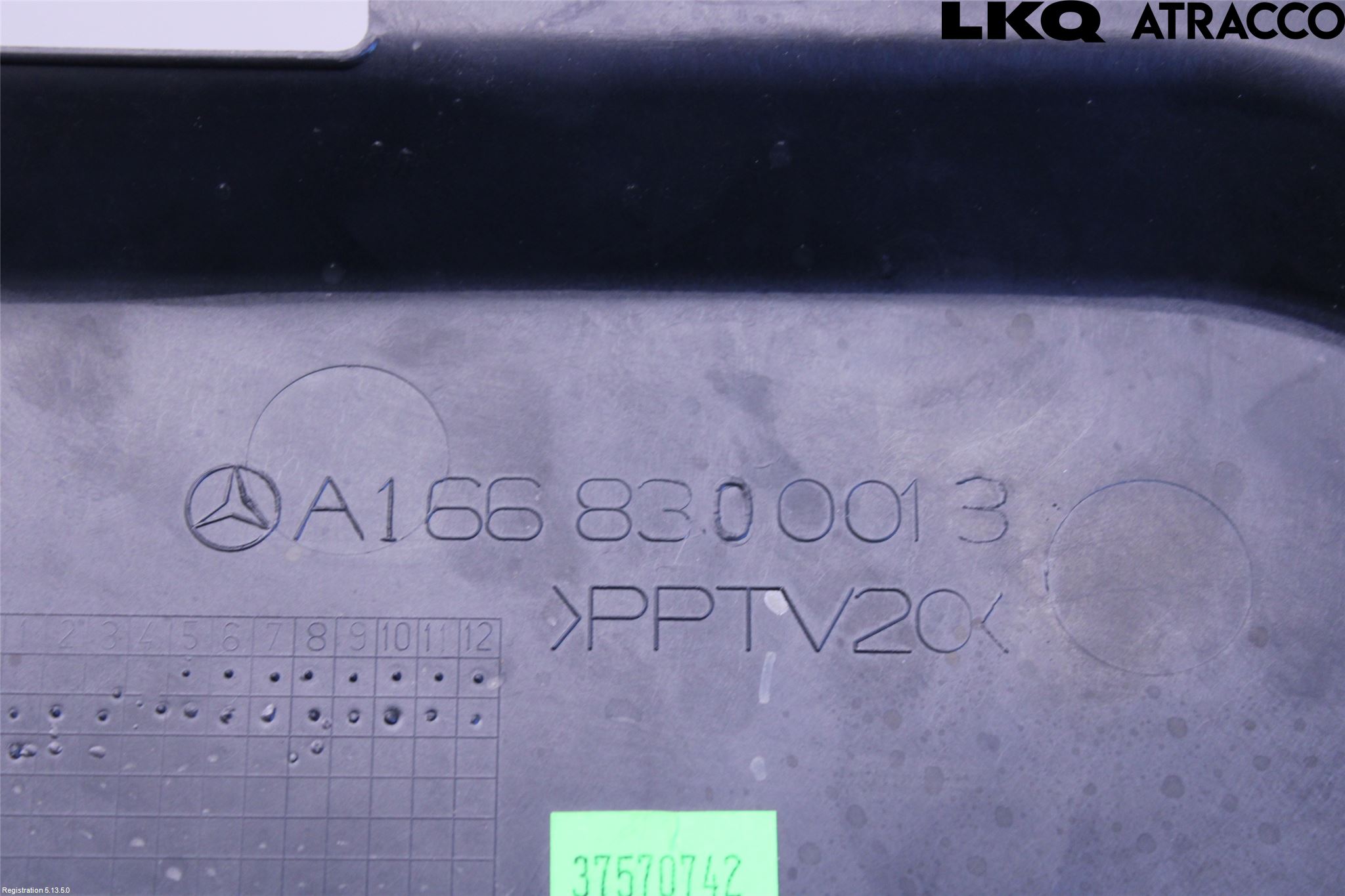 Mercedes-Benz MB ML/GLE-KLASS (W166) 12-18 Visker Deksel-Grill-Under Frr