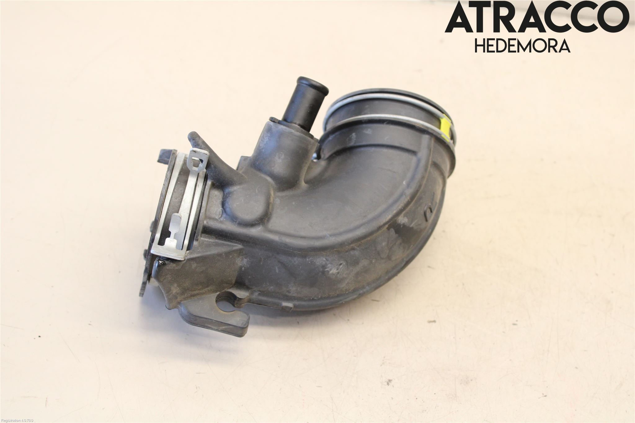 Toyota YARIS XP130 15-20 Intercooler Rør-Slange