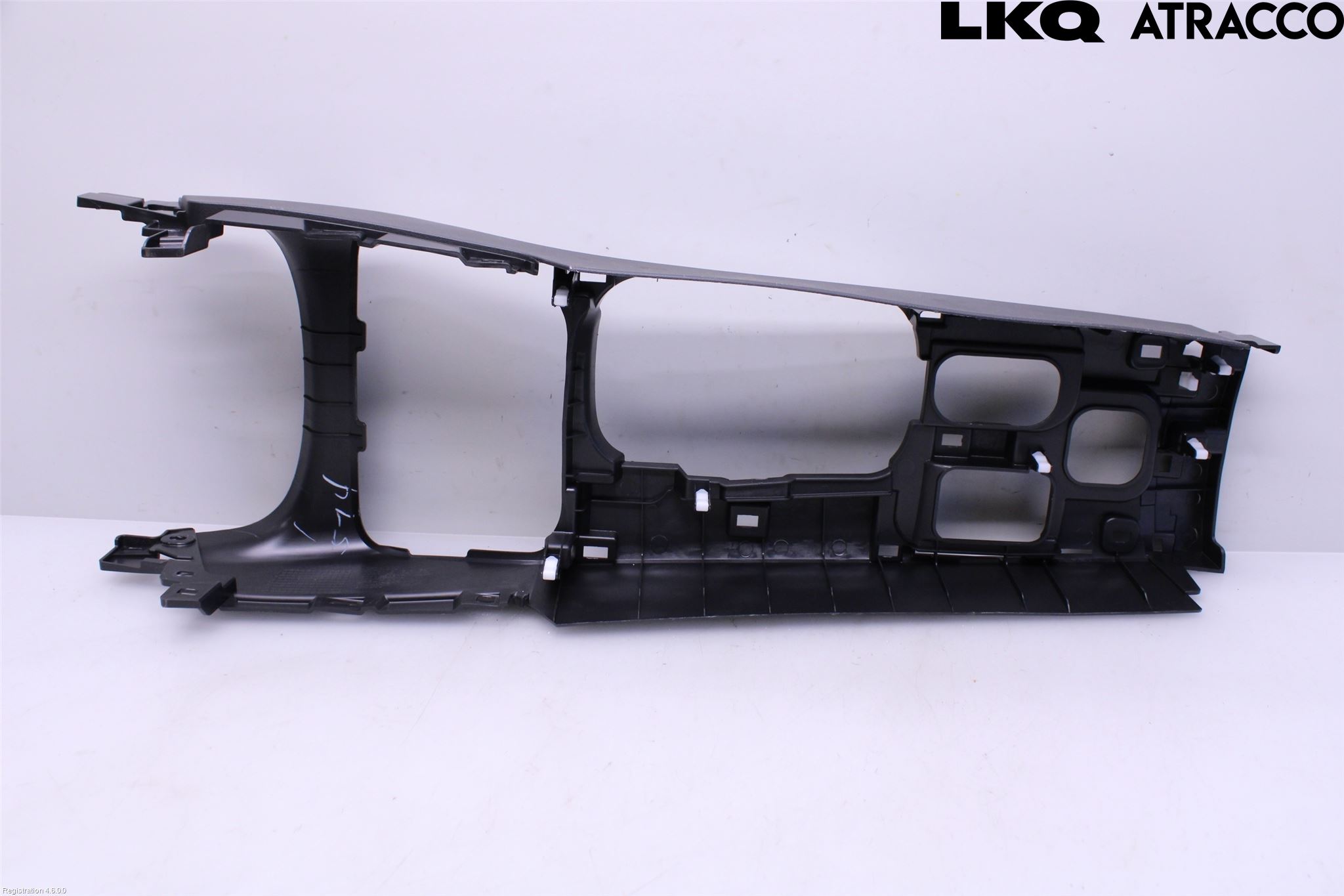 Mitsubishi OUTLANDER 13-21 Instrumentkonsoll Midt