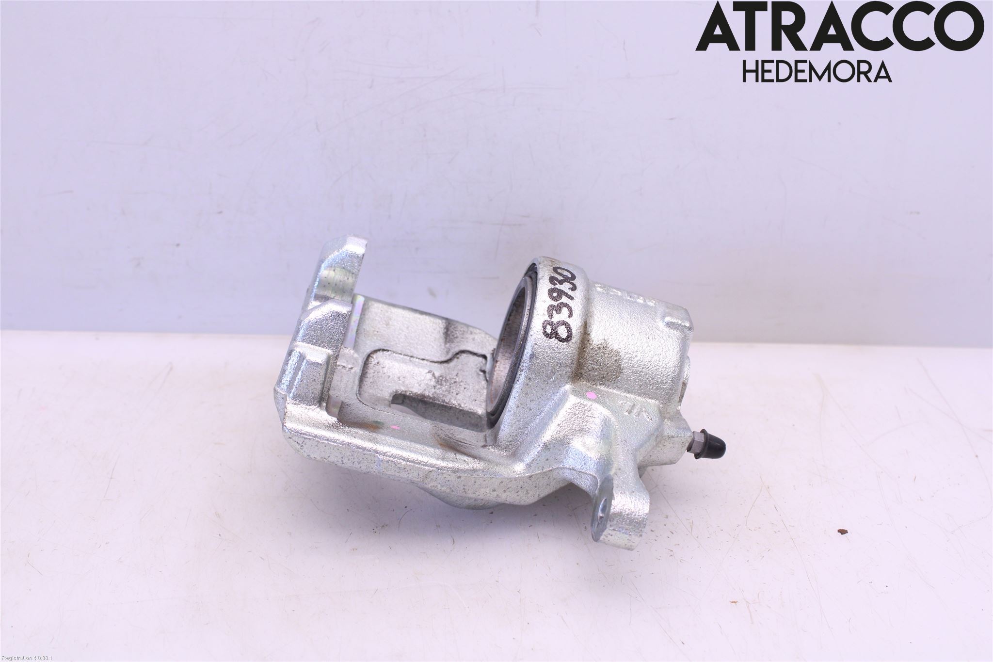 Toyota YARIS CROSS XP21 21- Bremsecaliper Foran Høyre
