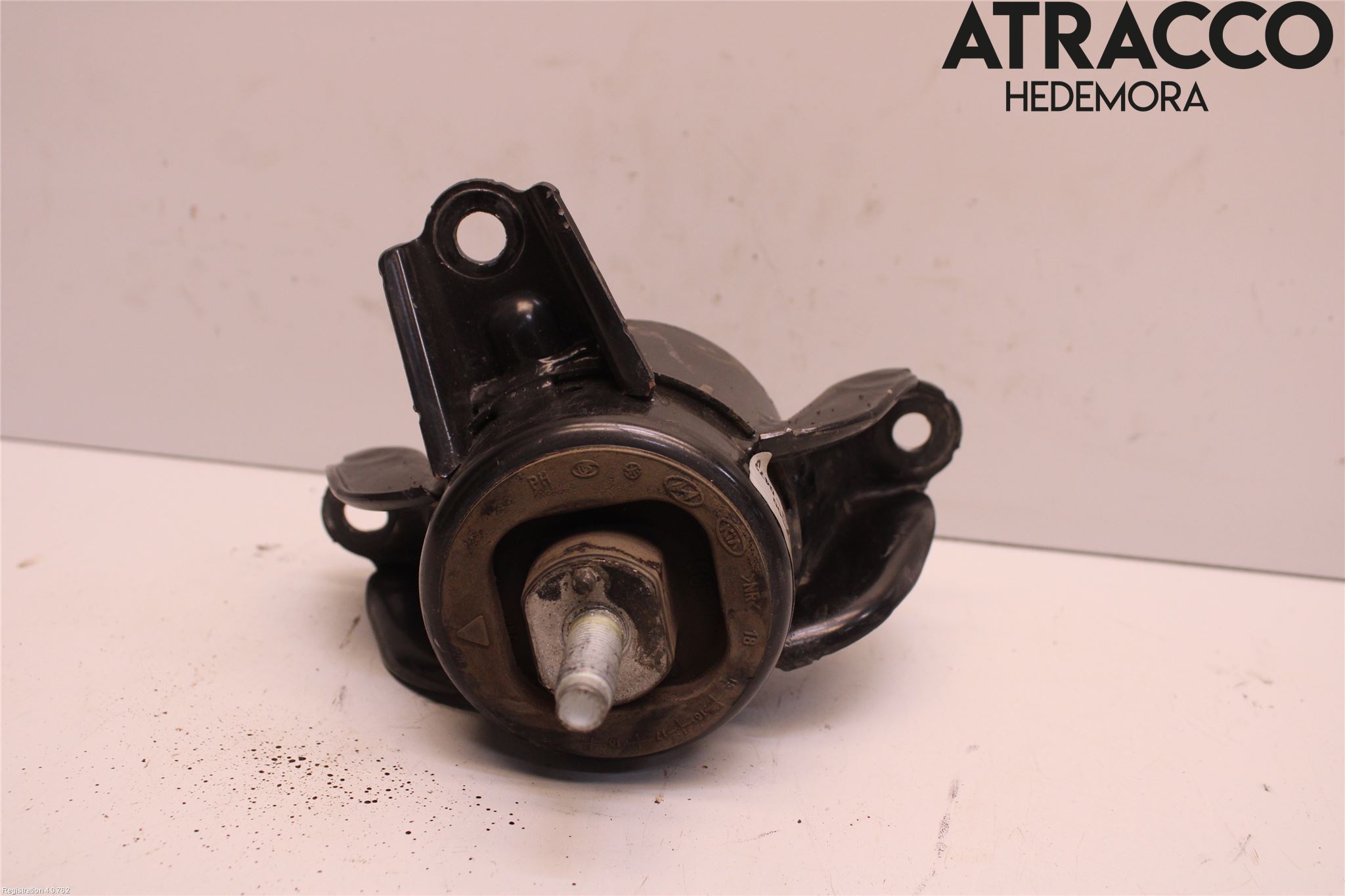 Kia CEED 12-18 Motor Feste Gummi