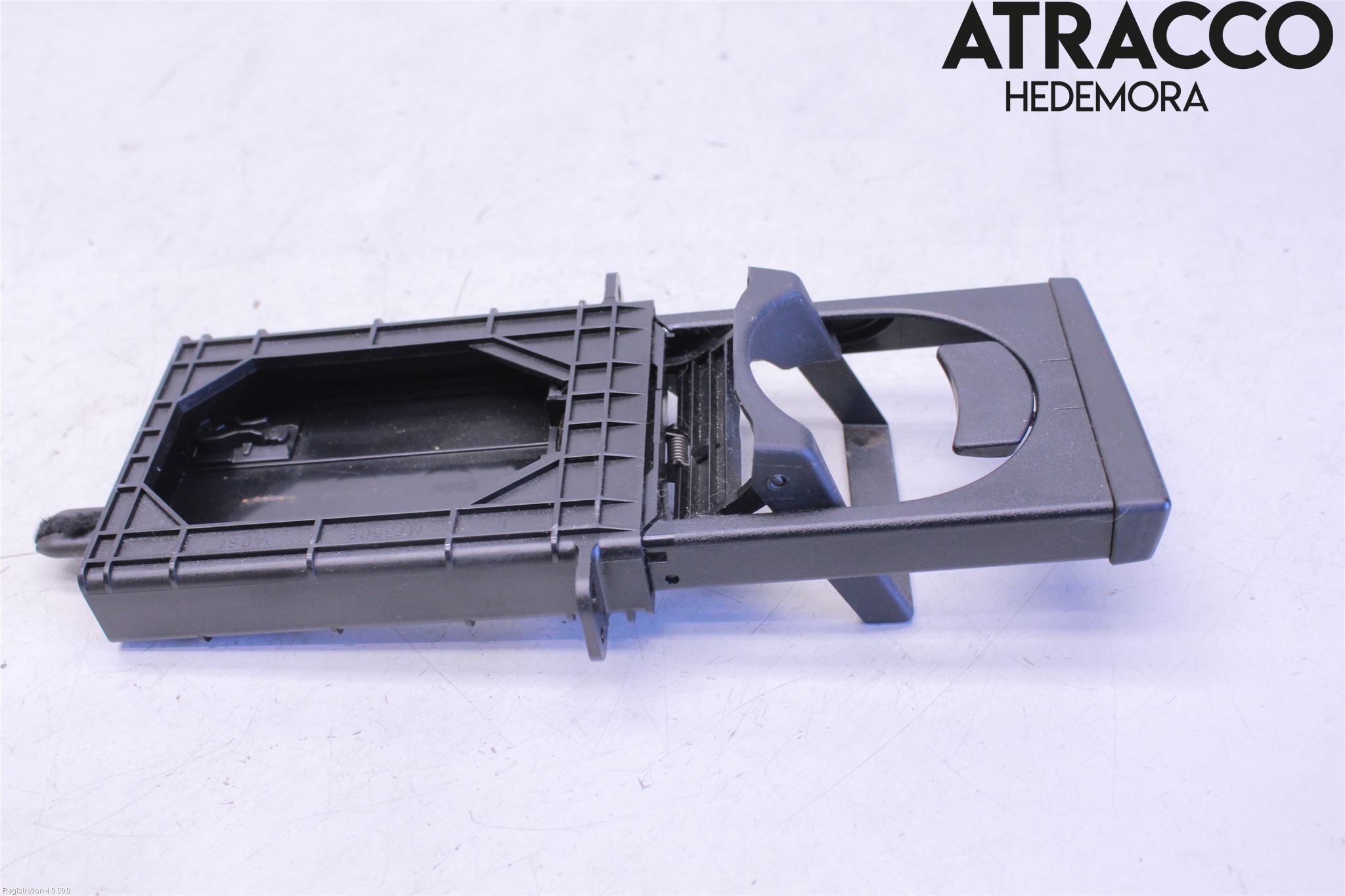 Toyota AVENSIS 03-06 Innr Koppholder