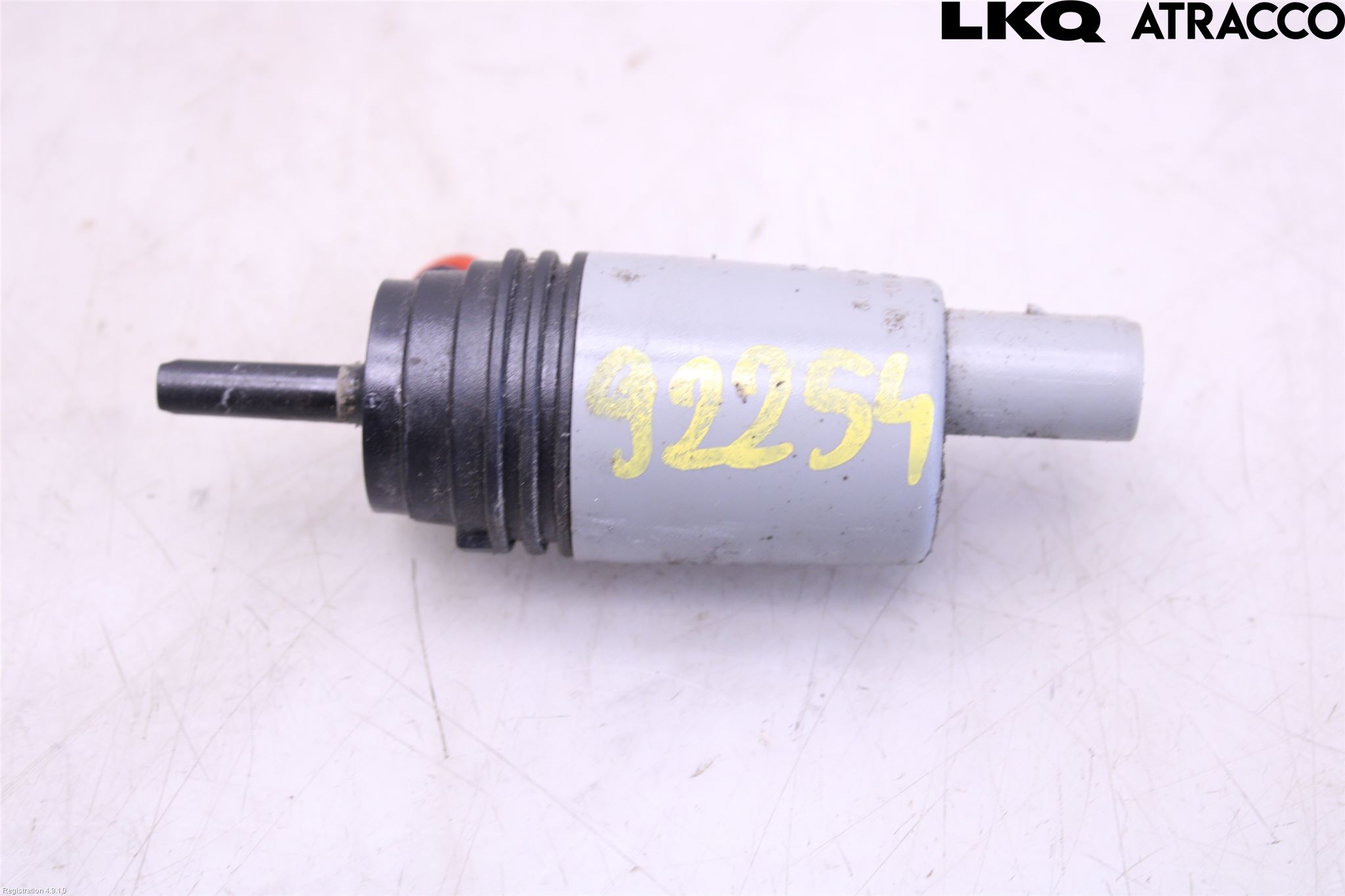 BMW 5 E60/61 Sed/Tou 02-10 Spylerpumpe Frontrute