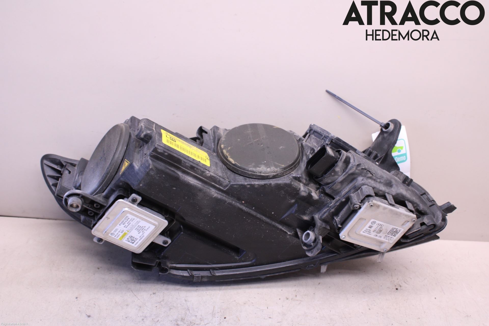 Volkswagen VW PASSAT CC 08-16 Frontlykt Venstre