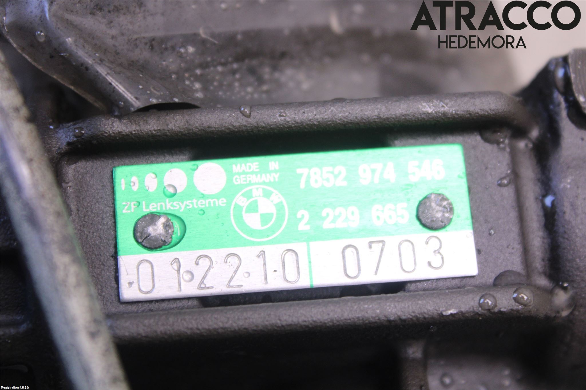 BMW 3 E46      98-05 Servo Snekke - Tannstang