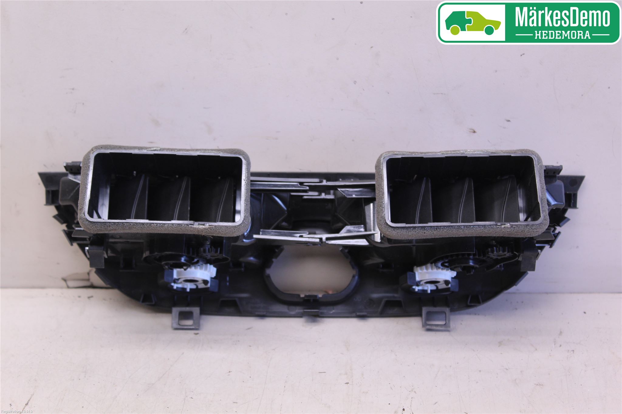 Opel CORSA E 15-19 Dashbord Kanal - Dyse