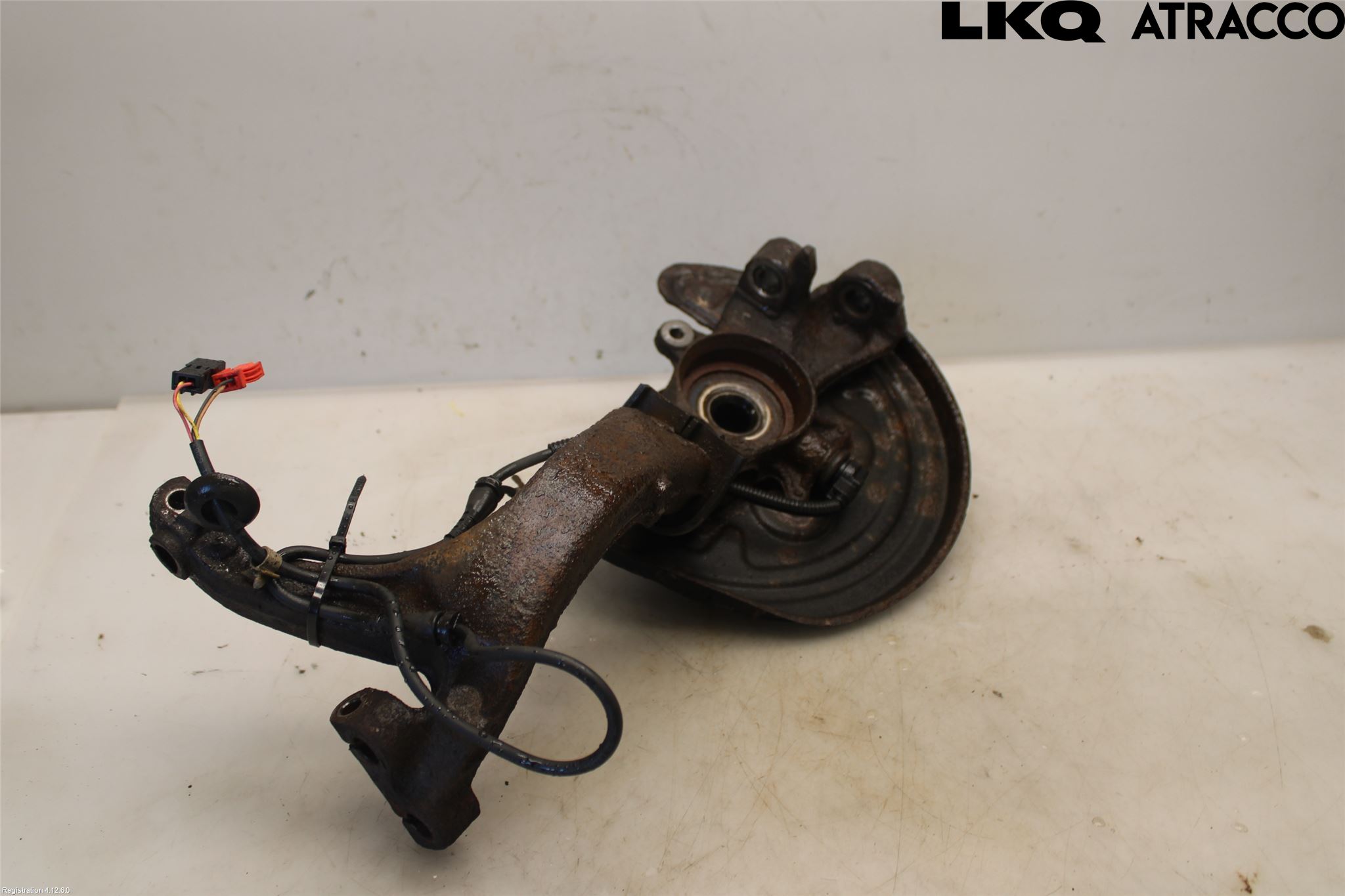 Volkswagen VW PASSAT 01-05 Spindel Hf