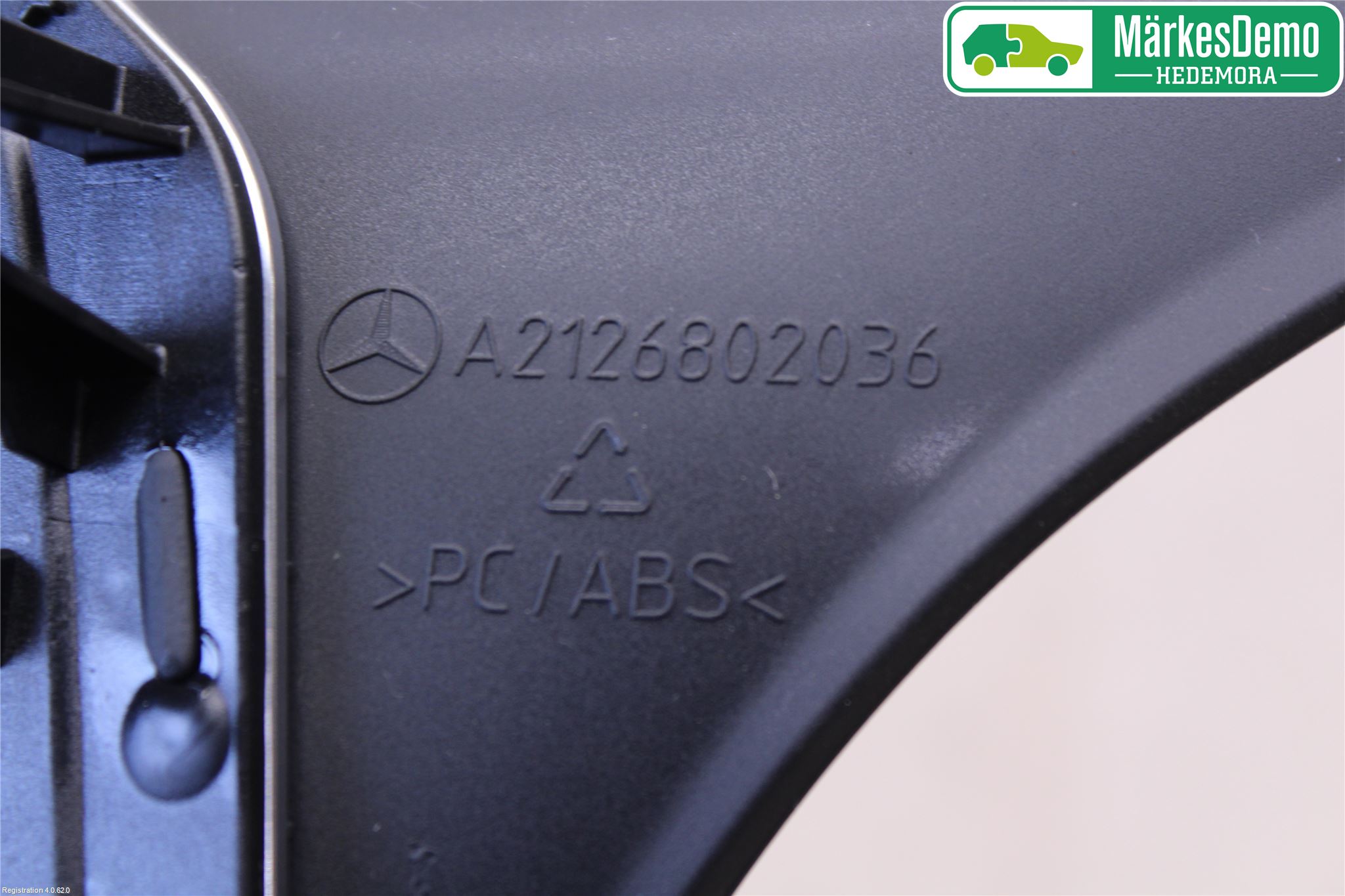 Mercedes-Benz MB E-KLASS (W212) 09-16 Innr Radio Ramme