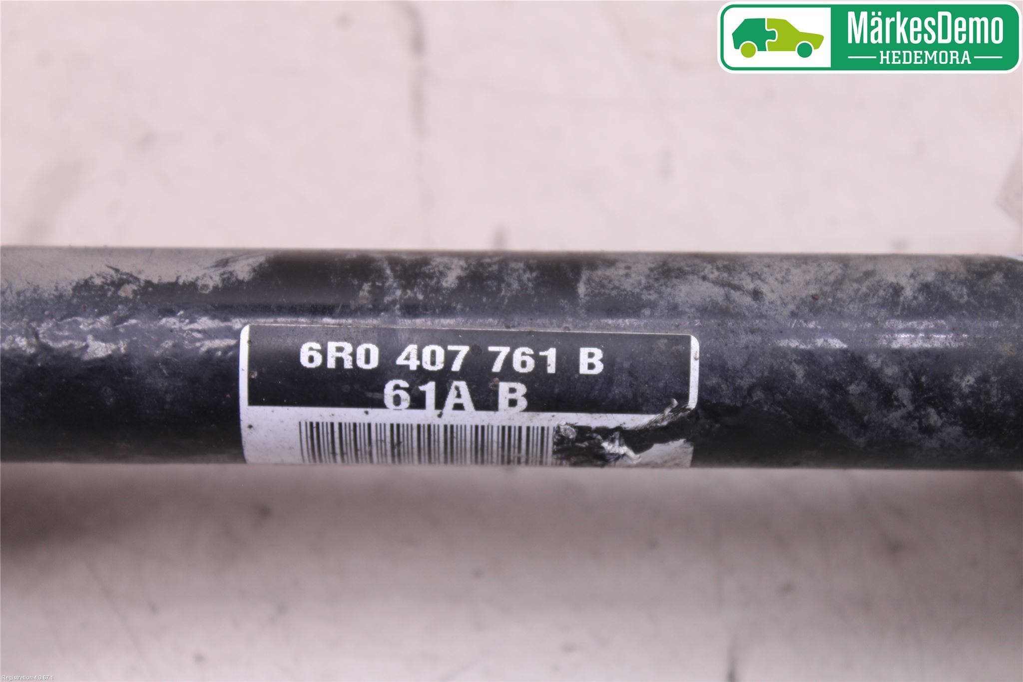 Volkswagen VW POLO 10-17 Drivaksel Foran Kompl Venstre