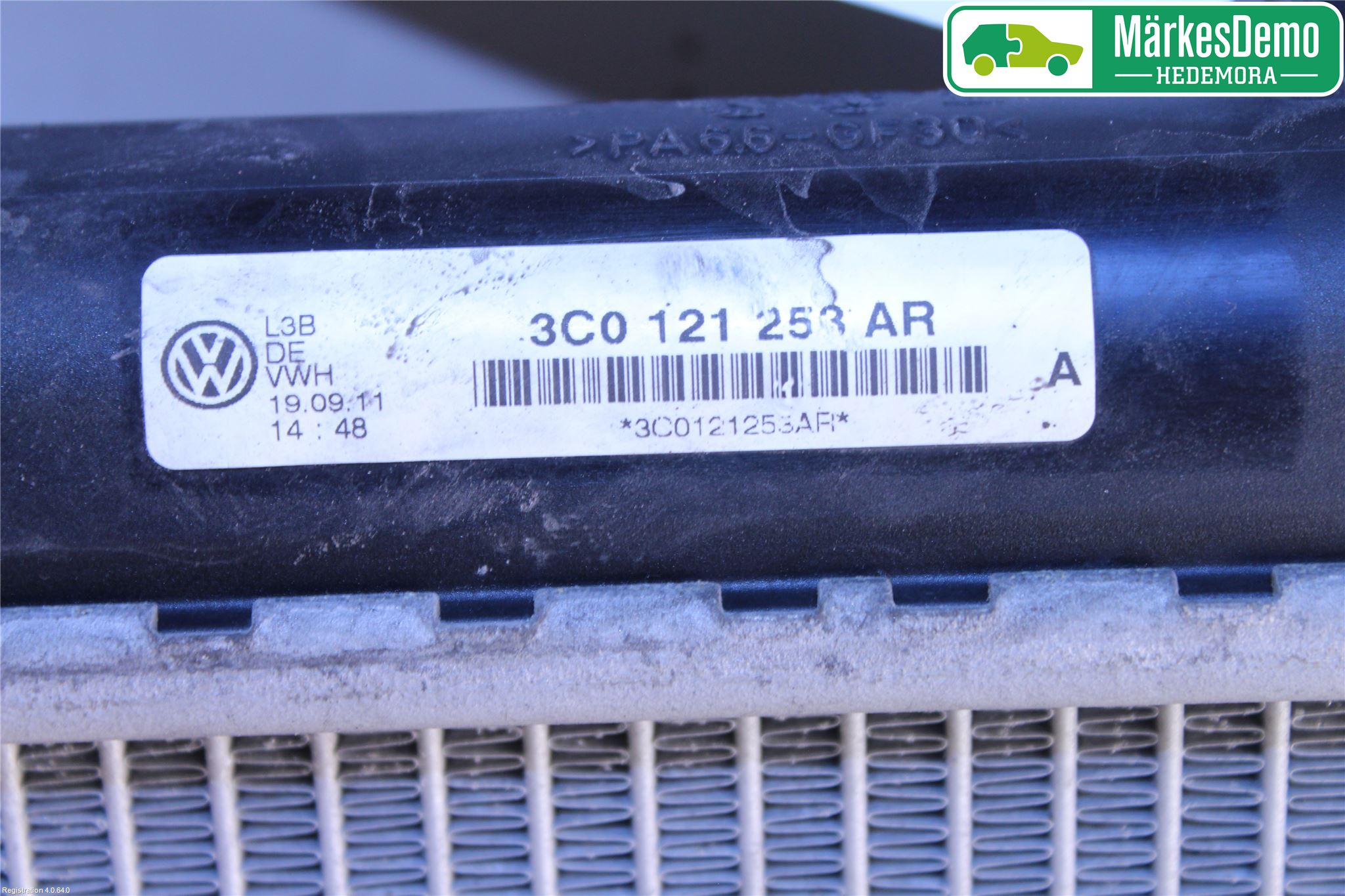 Volkswagen VW PASSAT 11-14 Radiator Manuell
