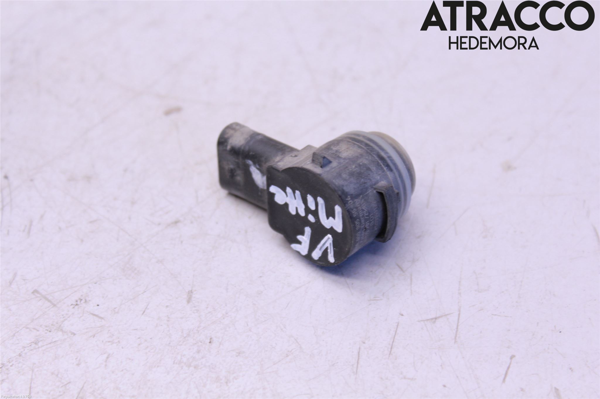 Mercedes-Benz MB C-KLASS (W205) 14-21 Sensor Parkering Front