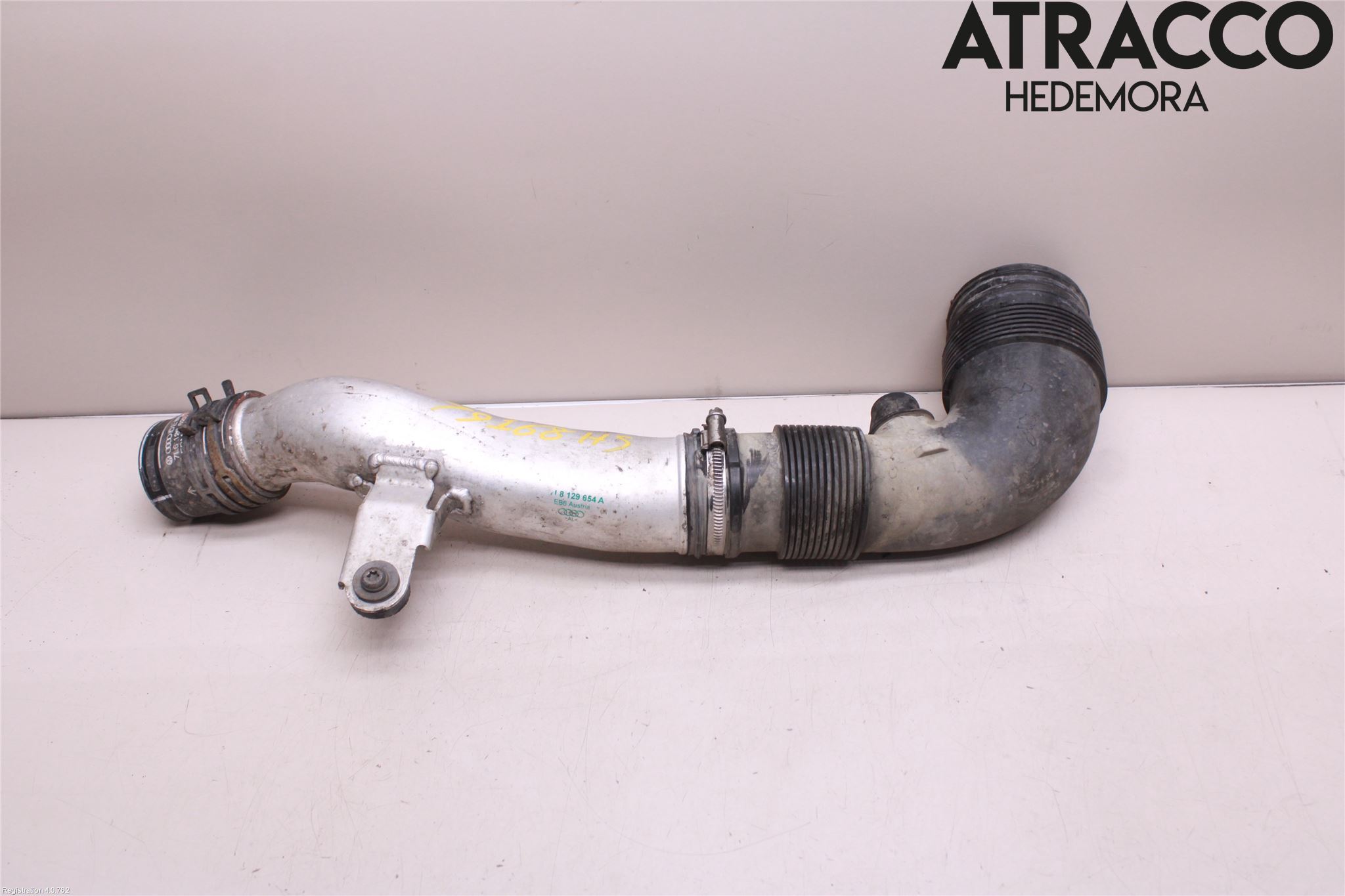 Volkswagen VW TOUAREG 7P 11-18 Intercooler Rør-Slange