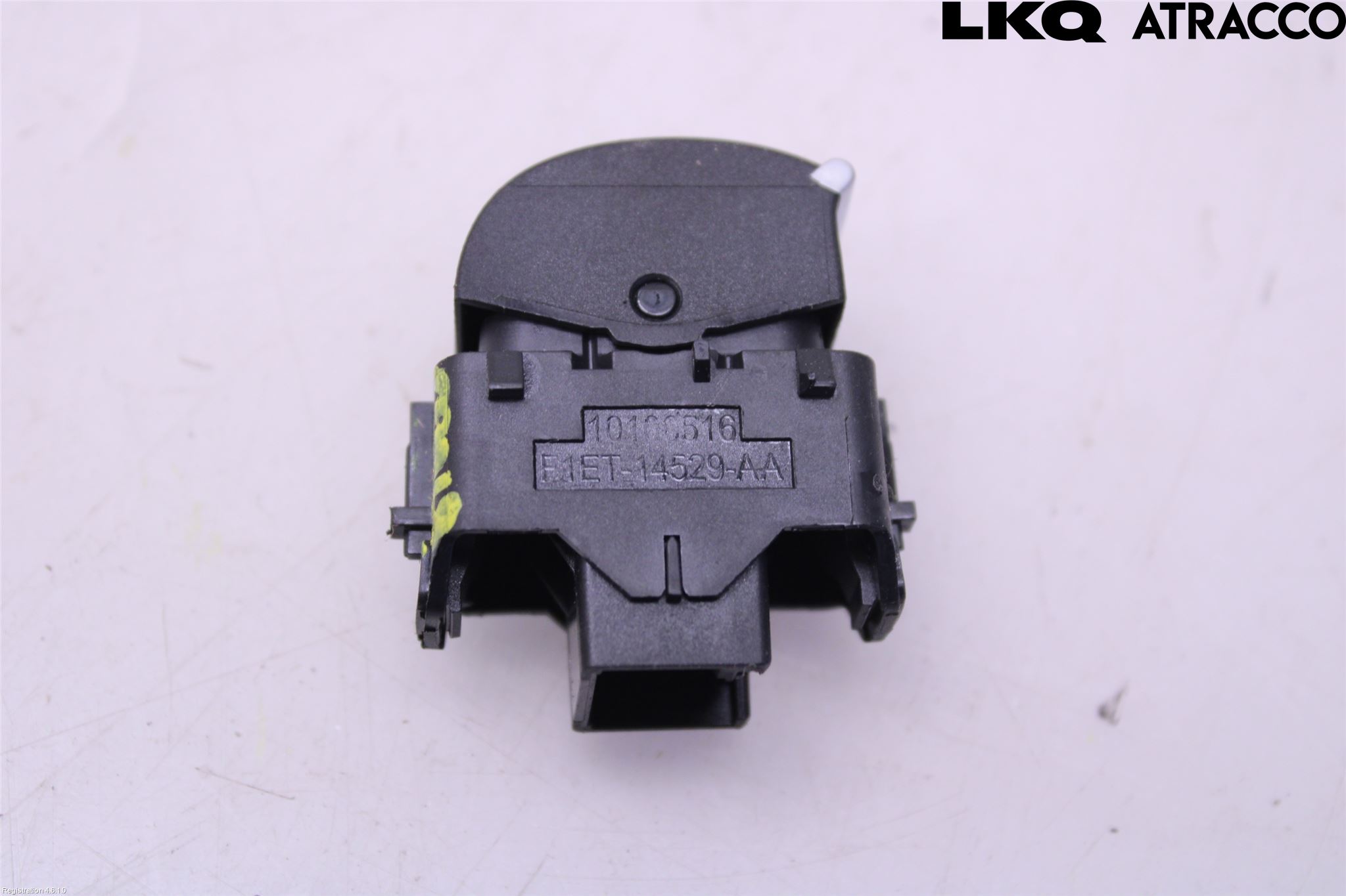 Ford KUGA 13-16 Bryter Vindusheis