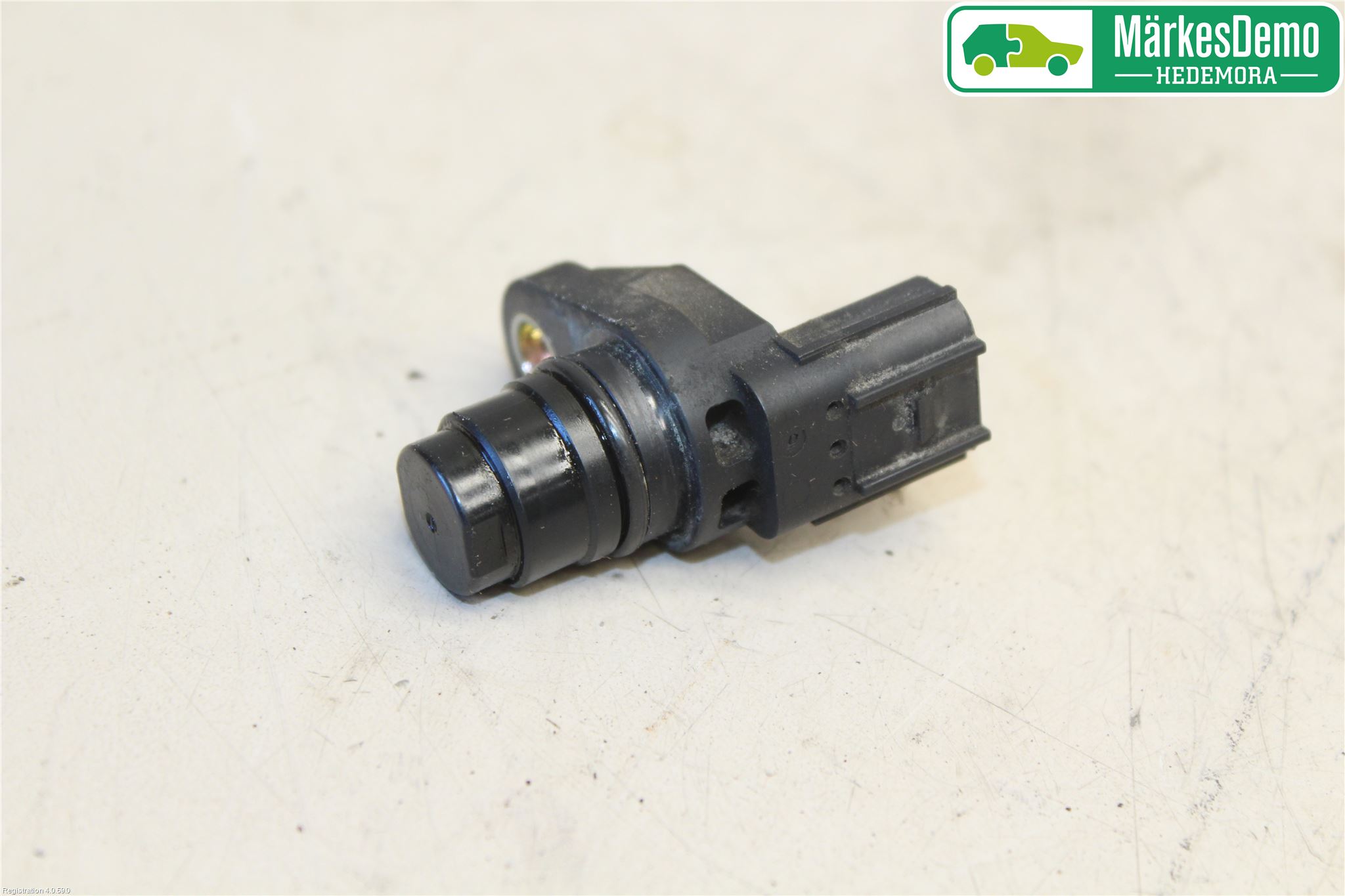 Honda INSIGHT Giver Turtall - Tenning