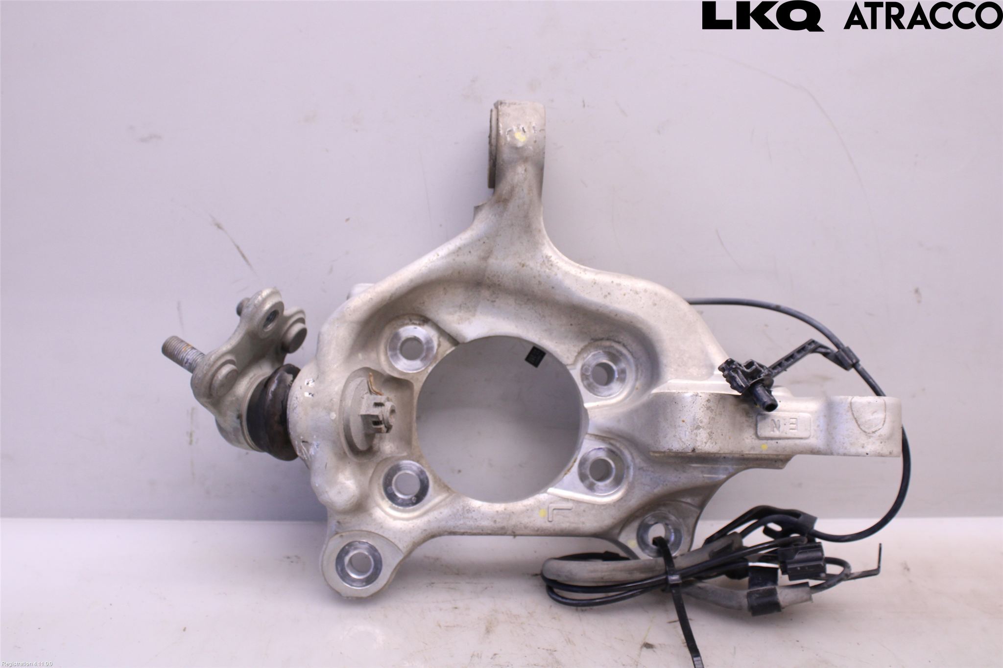 Toyota RAV4 19- Spindel Vf