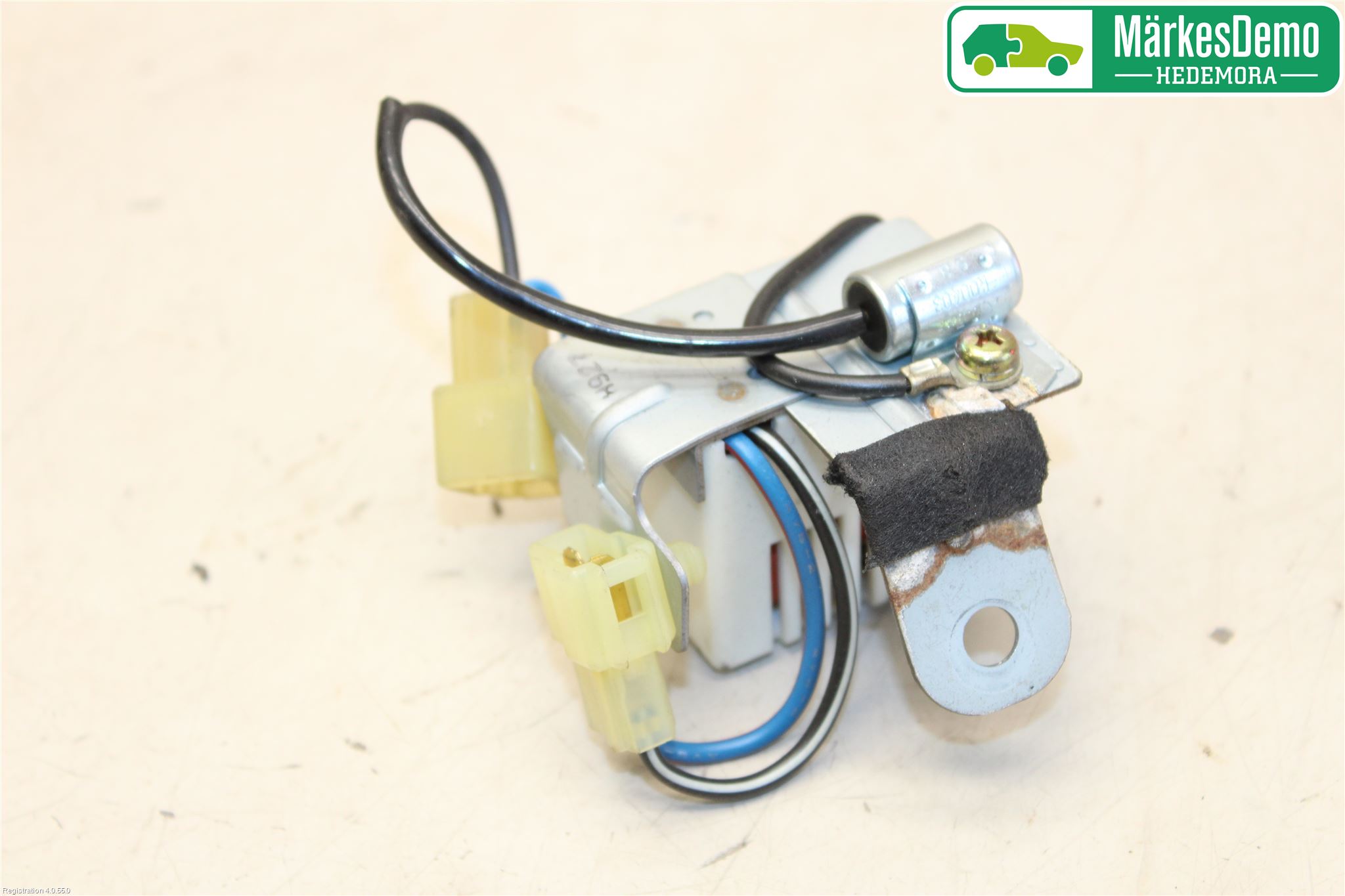 Mitsubishi LANCER  97-03 Stereo Antenneforsterker