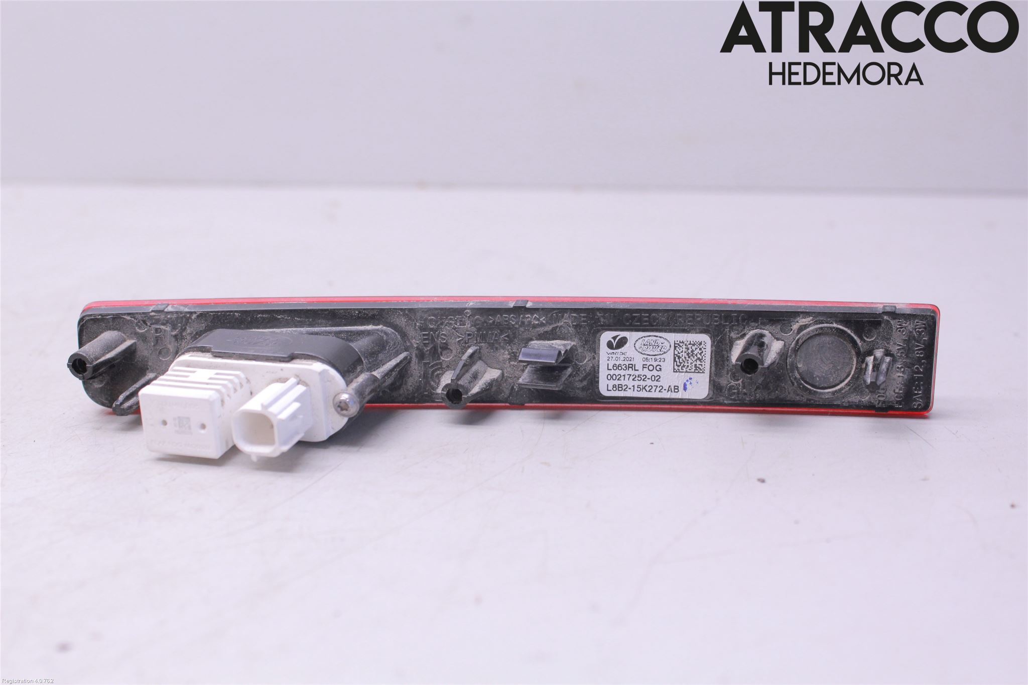 Landrover DEFENDER (L663) 20- Refleks Bak