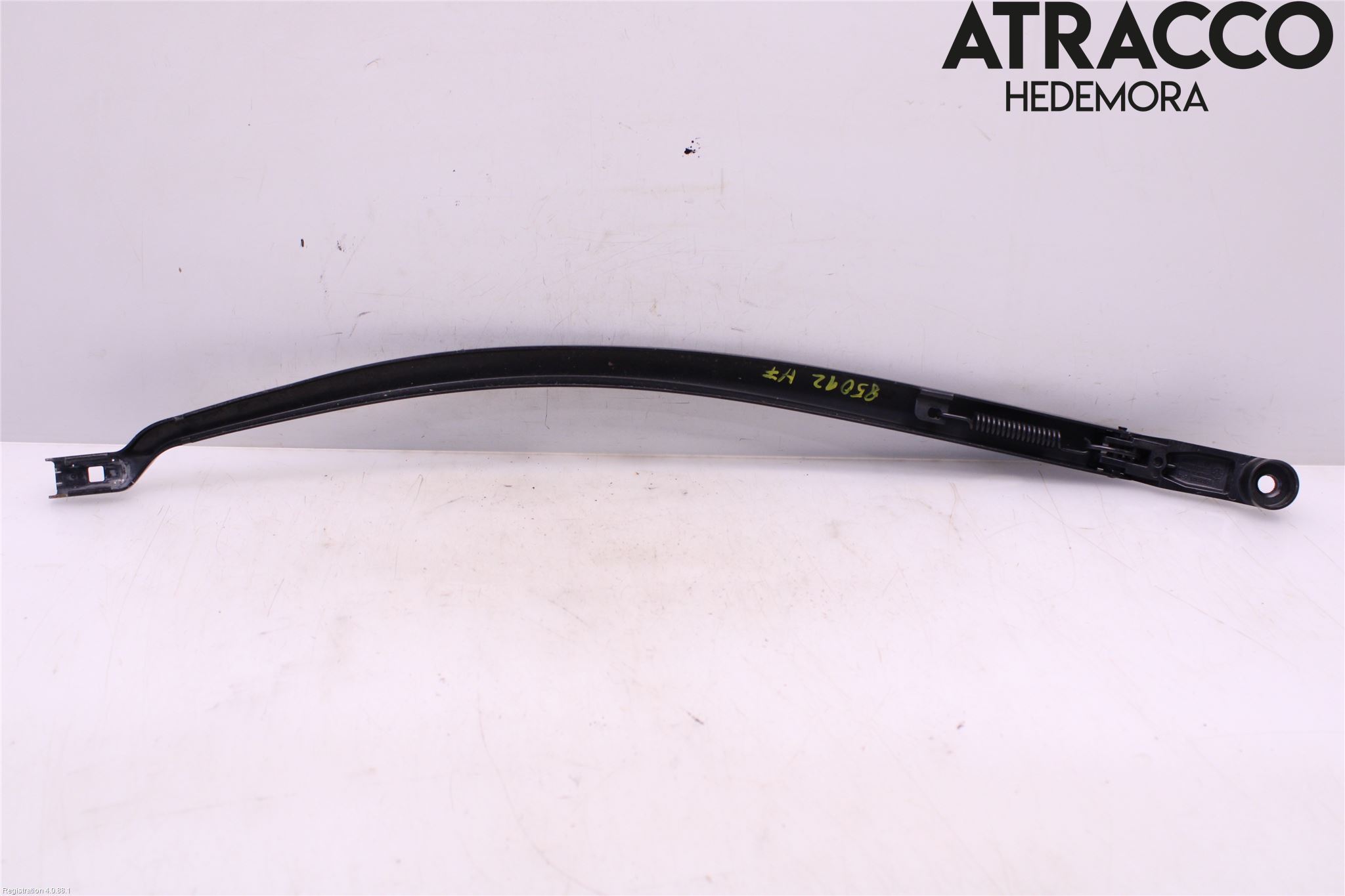 Toyota AVENSIS 16-18 Viskerarm-Armer Frontrute