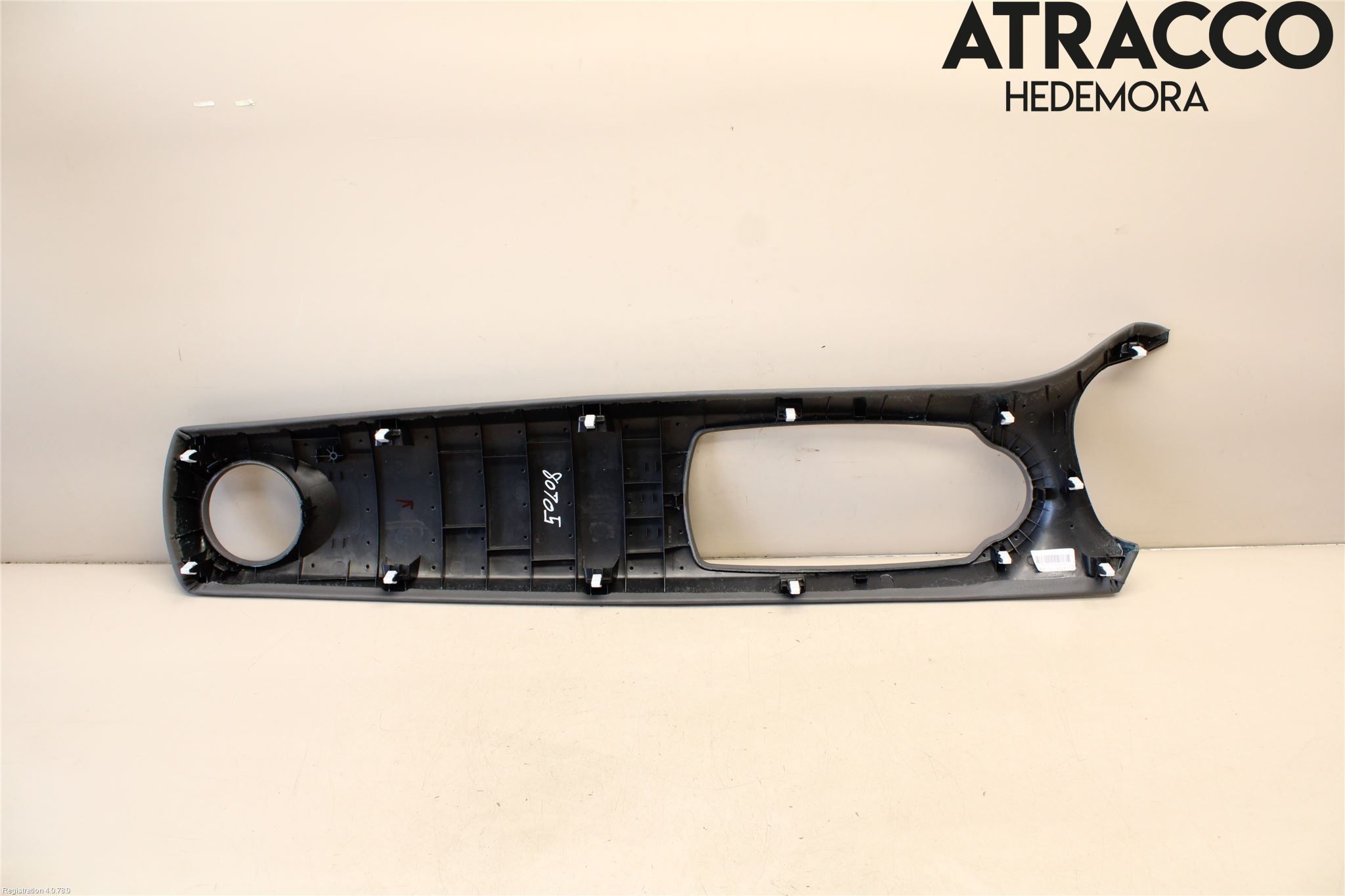 Toyota YARIS XP130 15-20 Innr Dekor Instrbord