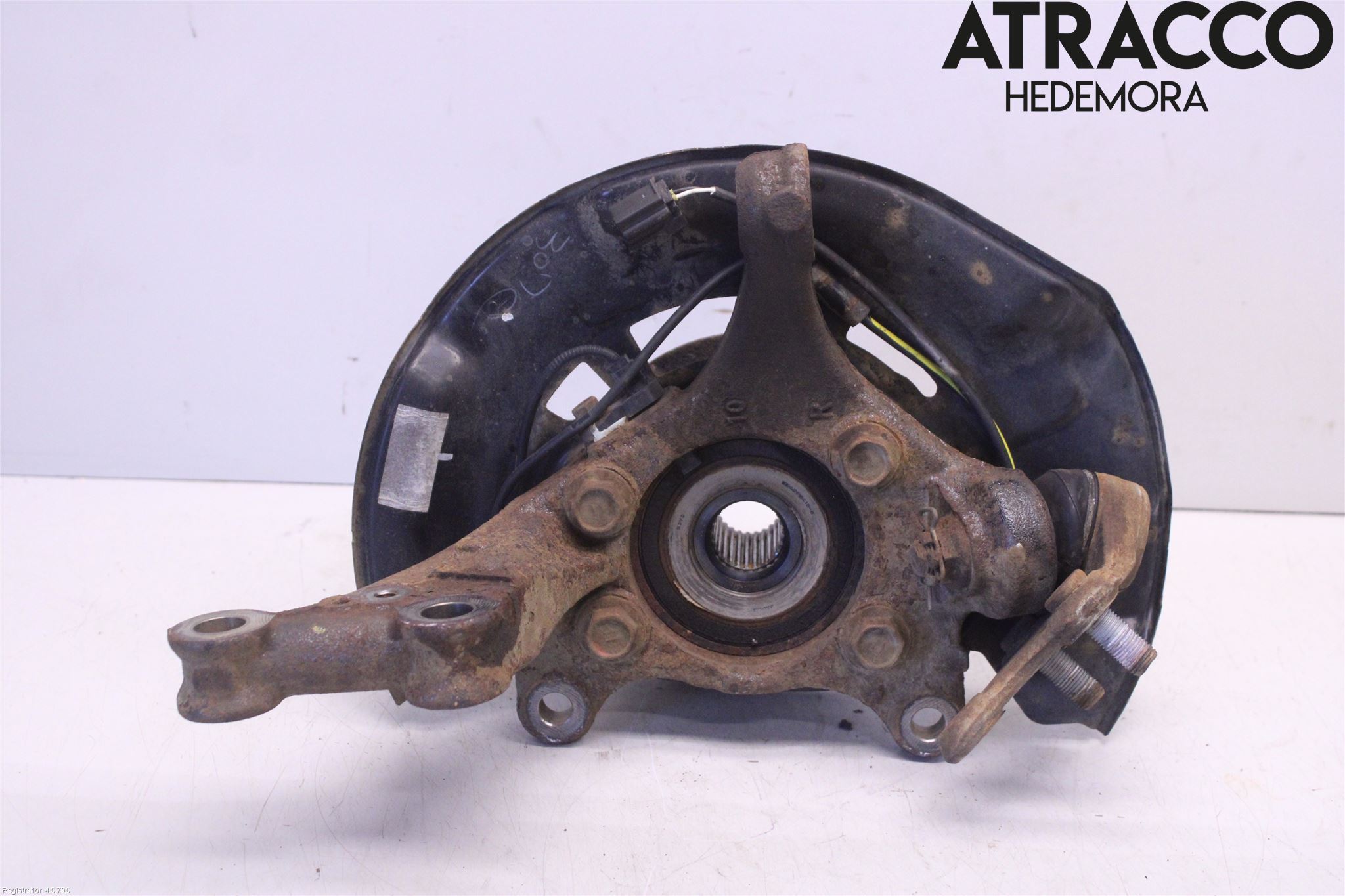 Toyota RAV4 13-18 Spindel Hf
