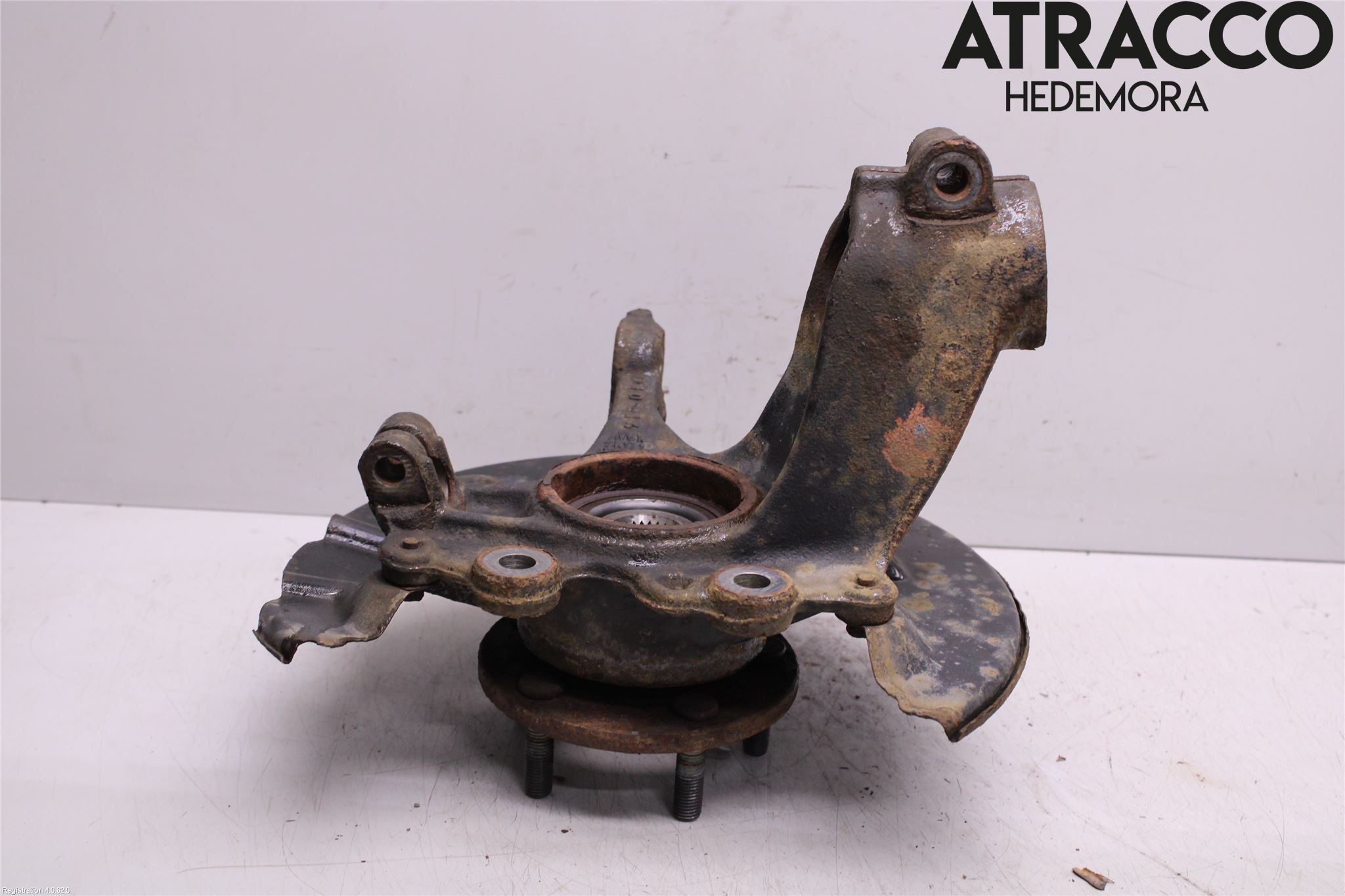 Ford FOCUS 11-14 Spindel Vf