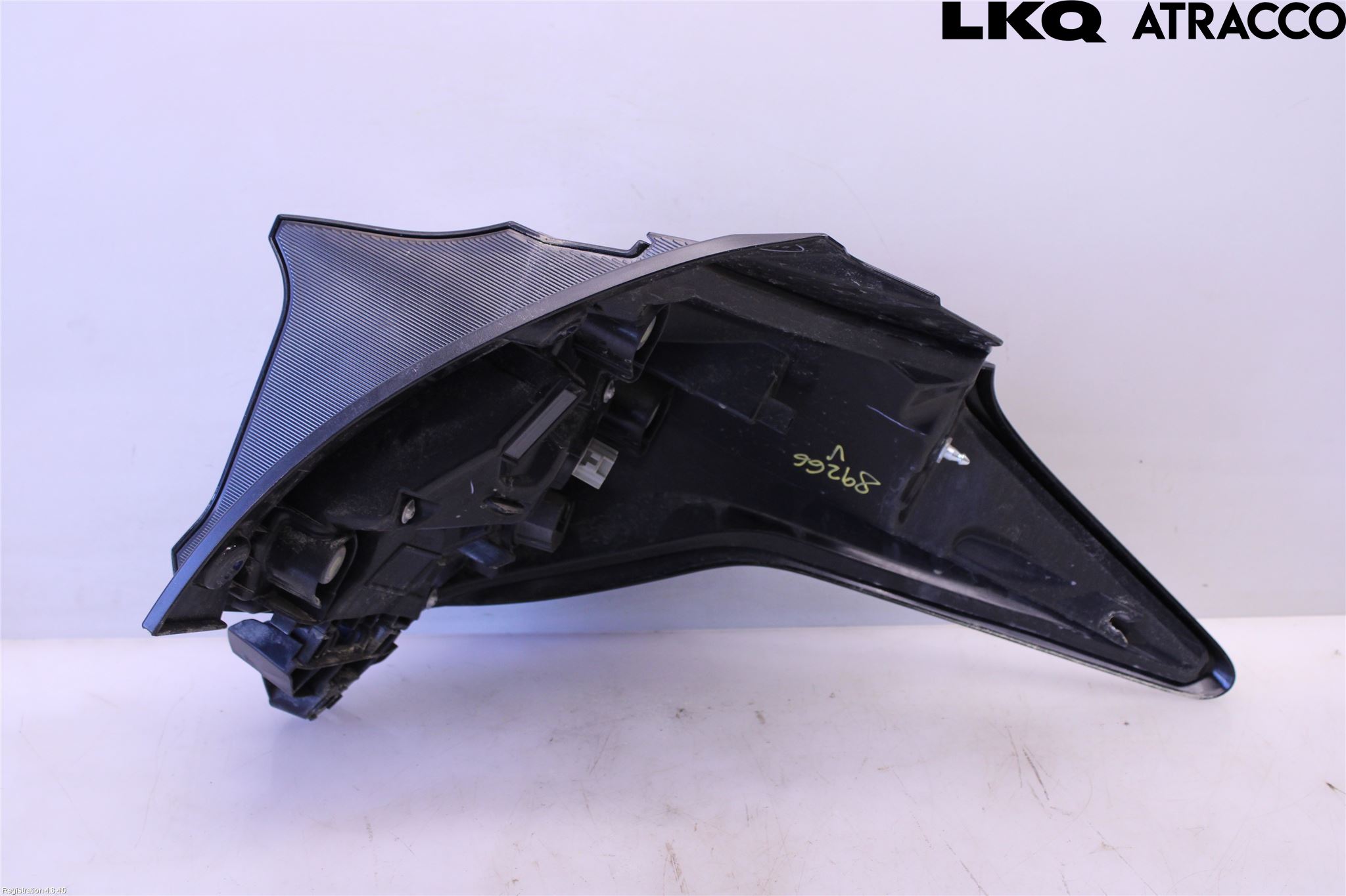 Toyota YARIS XP21 20- Baklykt Venstre