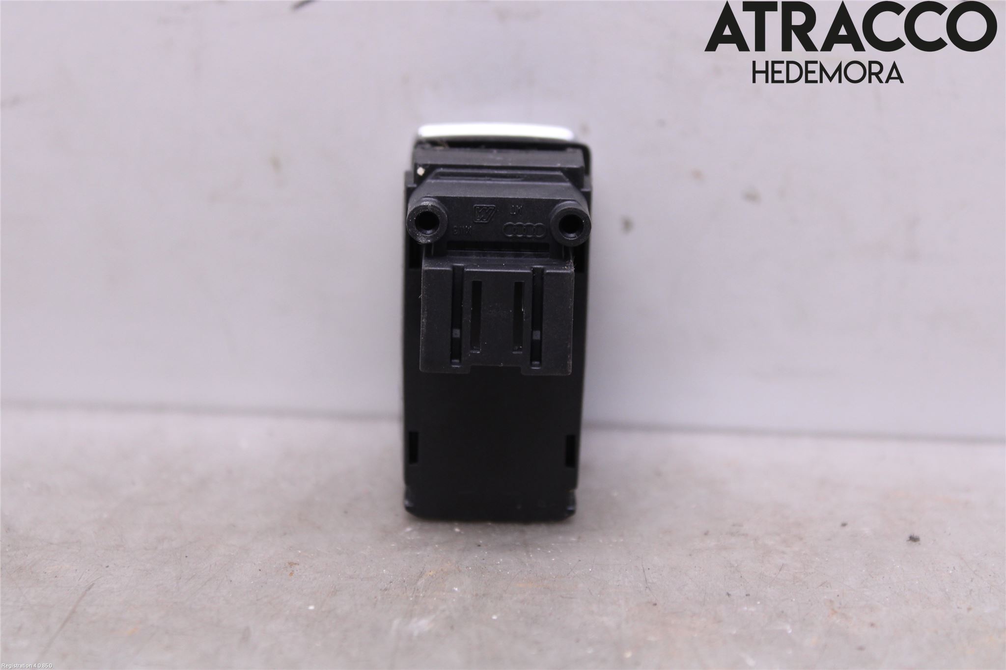 Audi A4 12-15 Bryter Parkeringsbrems