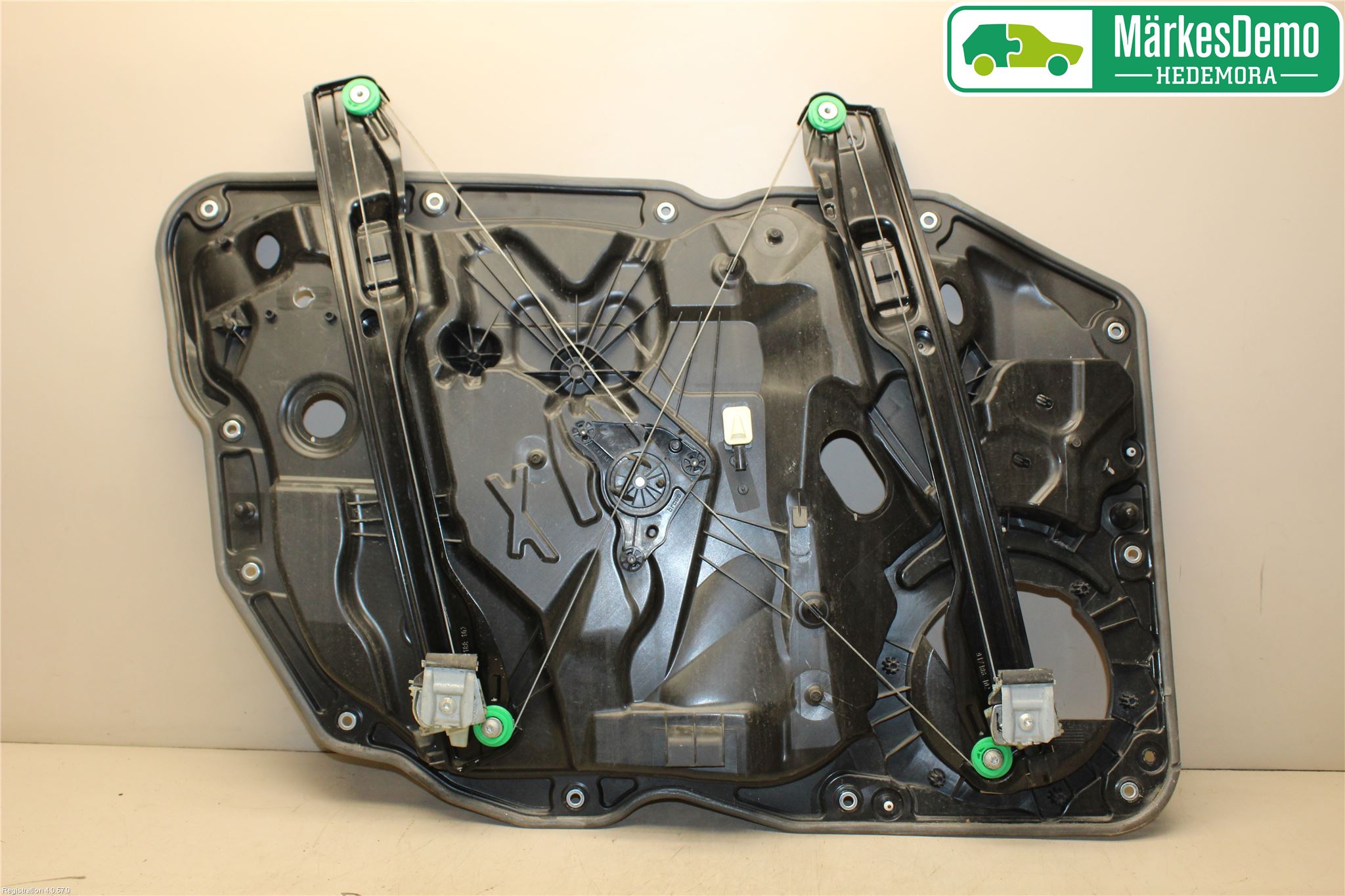 Volkswagen VW TOUAREG 7P 11-18 Vindusheis El Komp