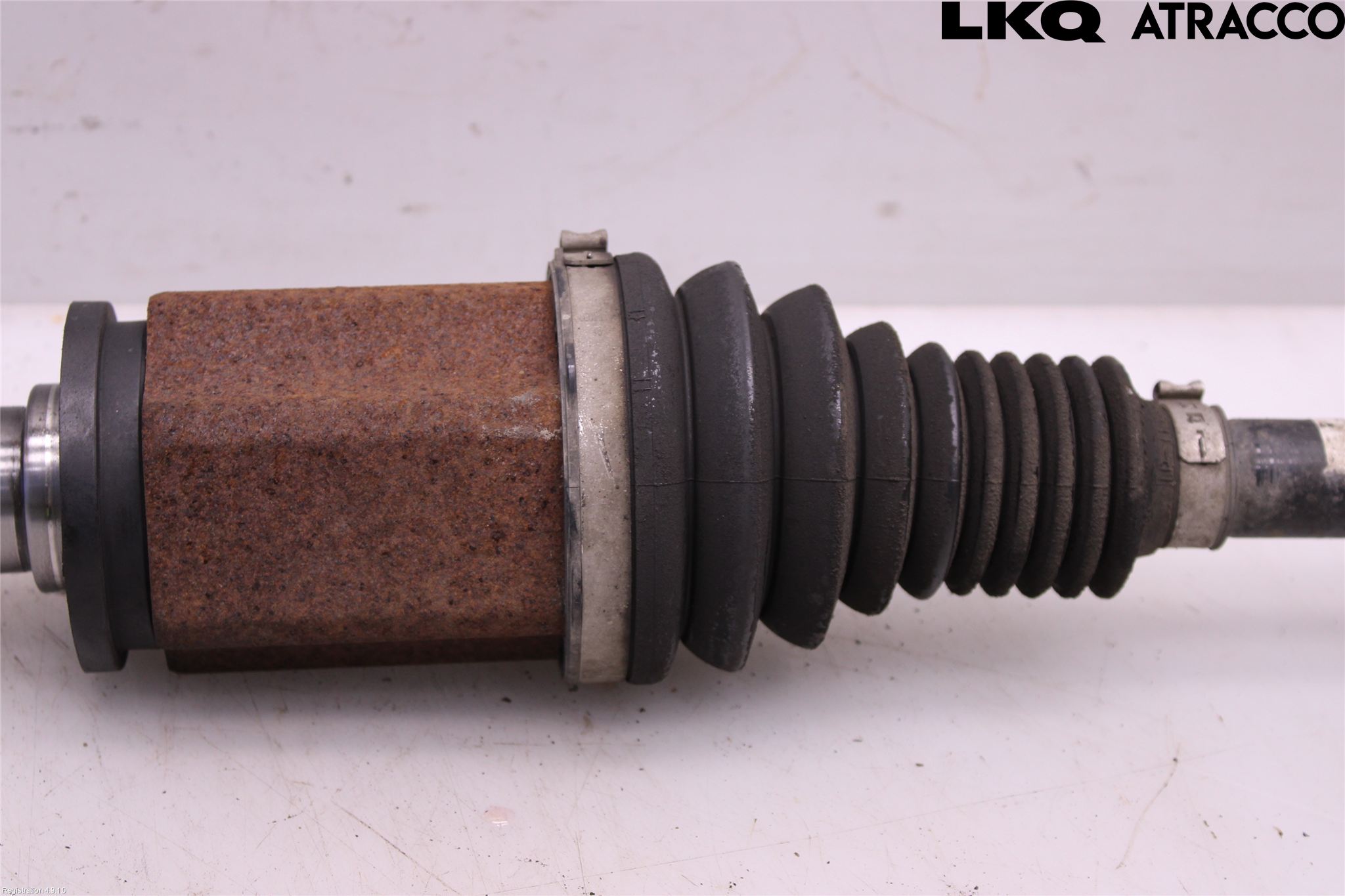 BMW 4 F32/F33/F82/F83 13-20 Drivaksel Foran Kompl Høyre