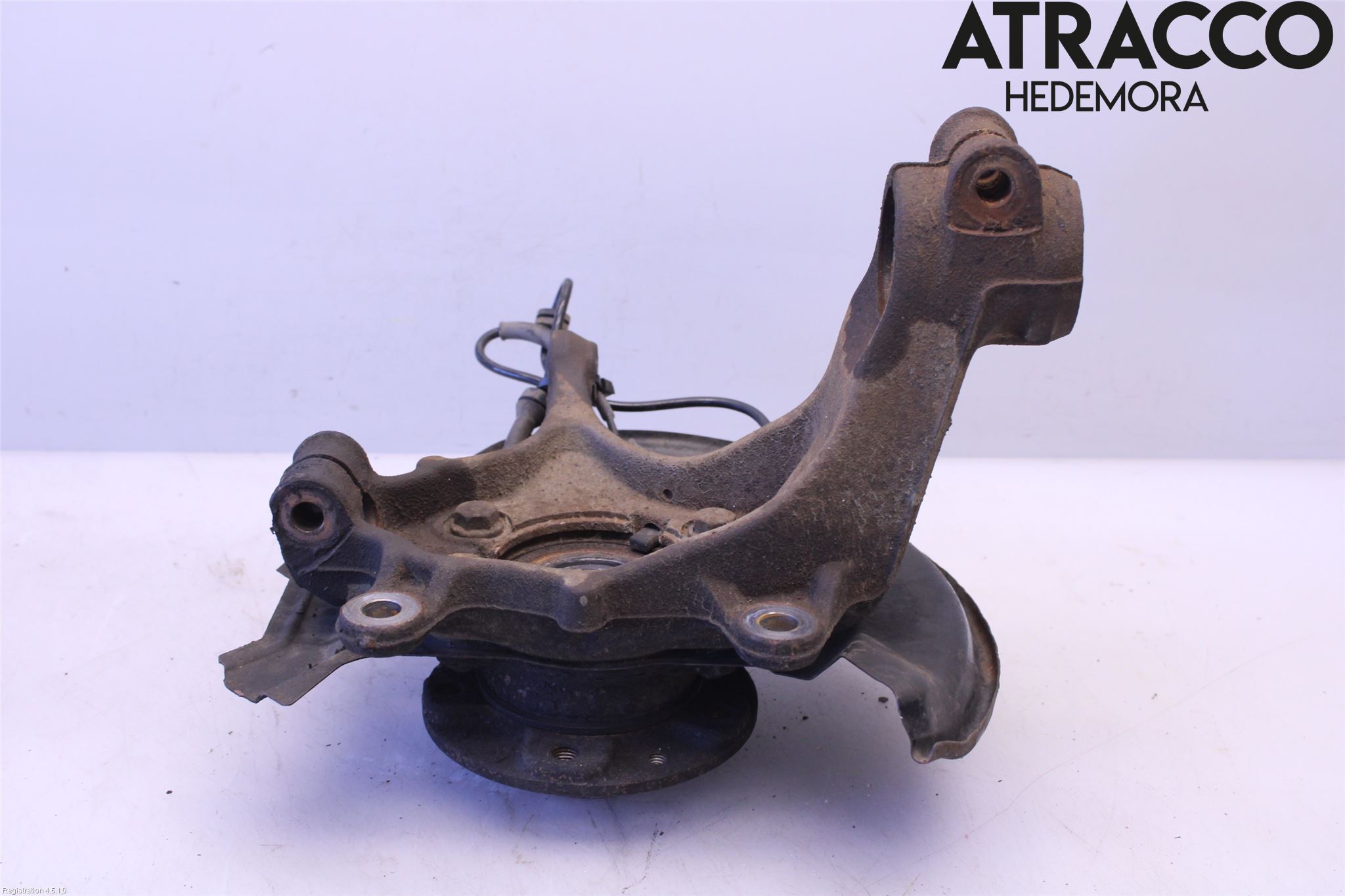 Nissan QASHQAI 17-21 Spindel Vf