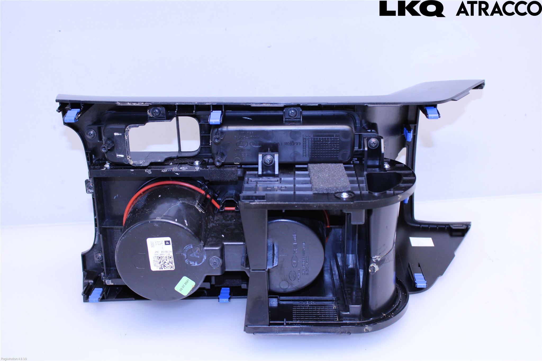 Kia XCEED 19- Innr Koppholder