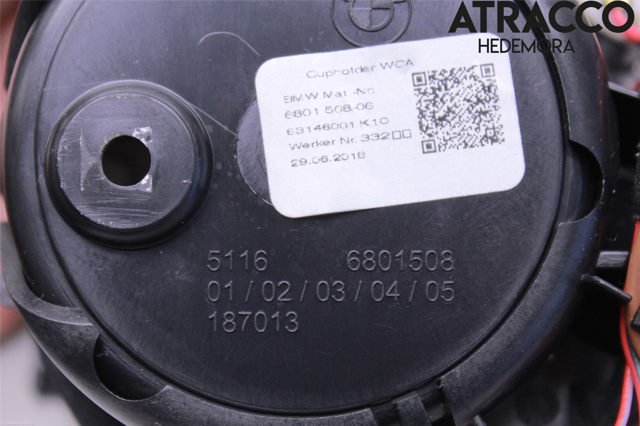 BMW 5 G30/G31/F90 17-23 Innr Koppholder