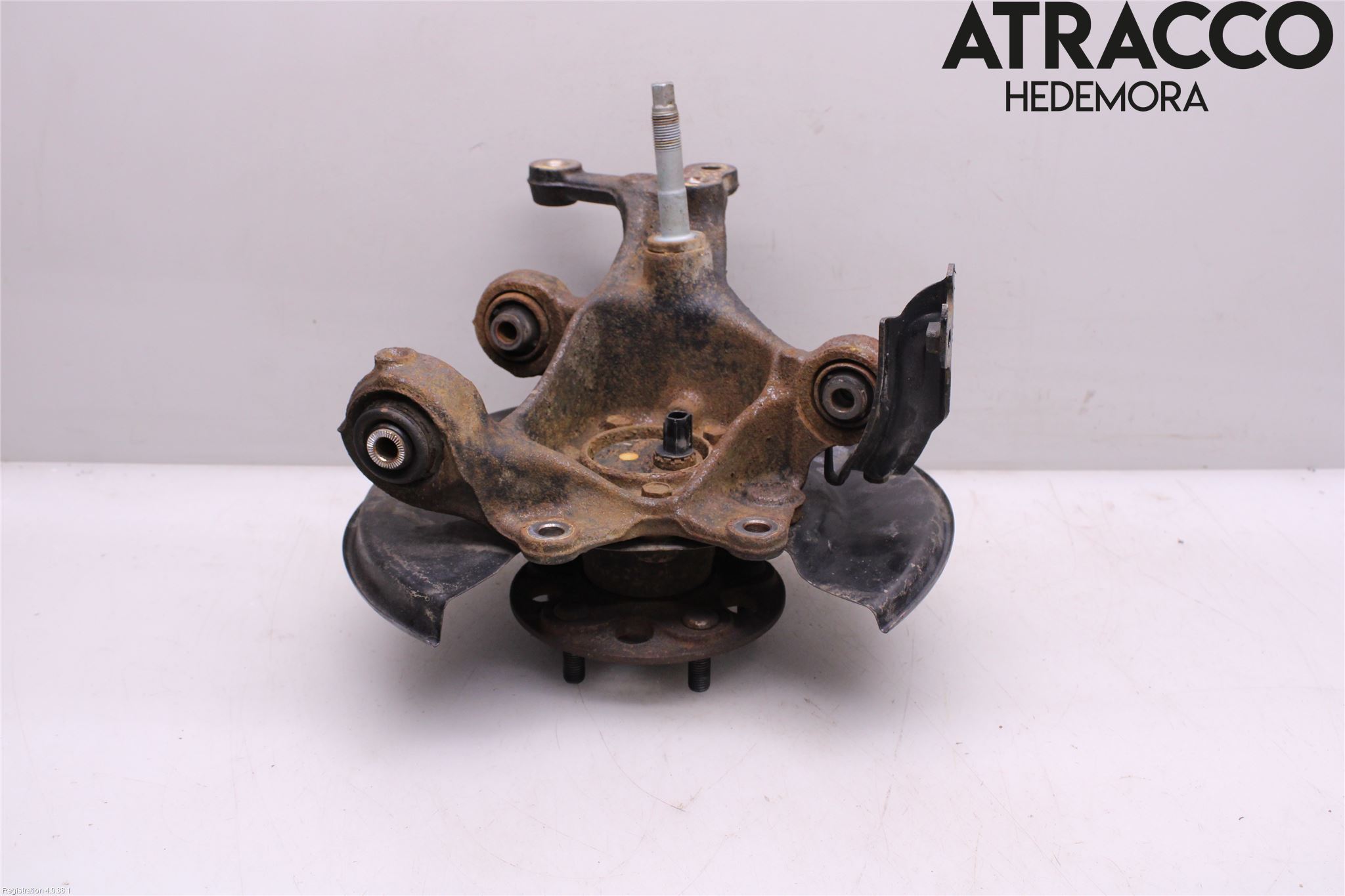Toyota C-HR 16-23 Spindel Hb