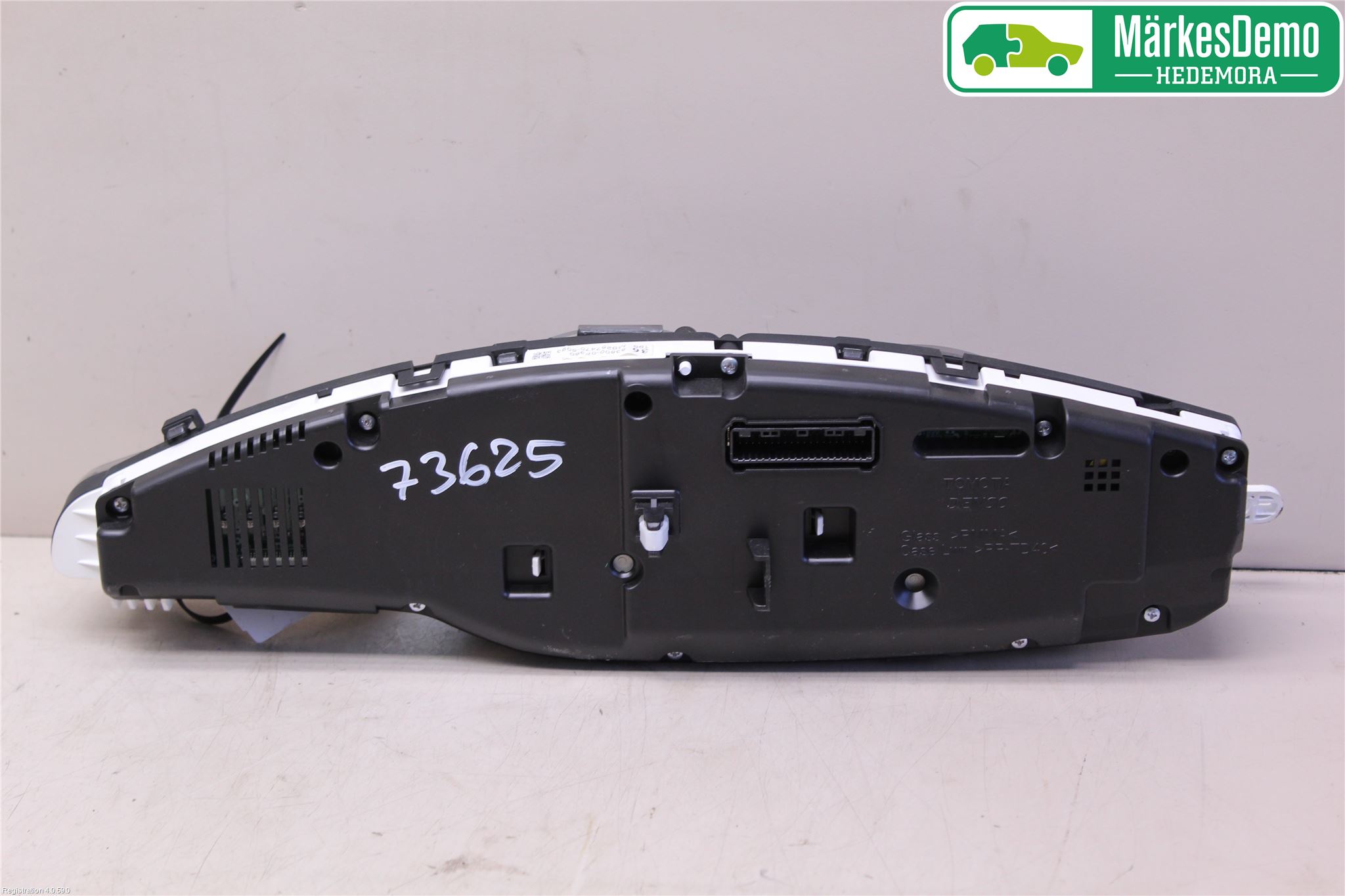 Toyota VERSO 09-18 Instr Kombinert