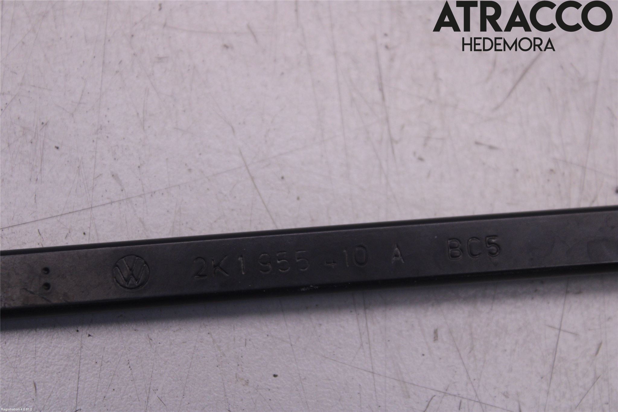 Volkswagen VW CADDY      04-10 Viskerarm-Armer Frontrute