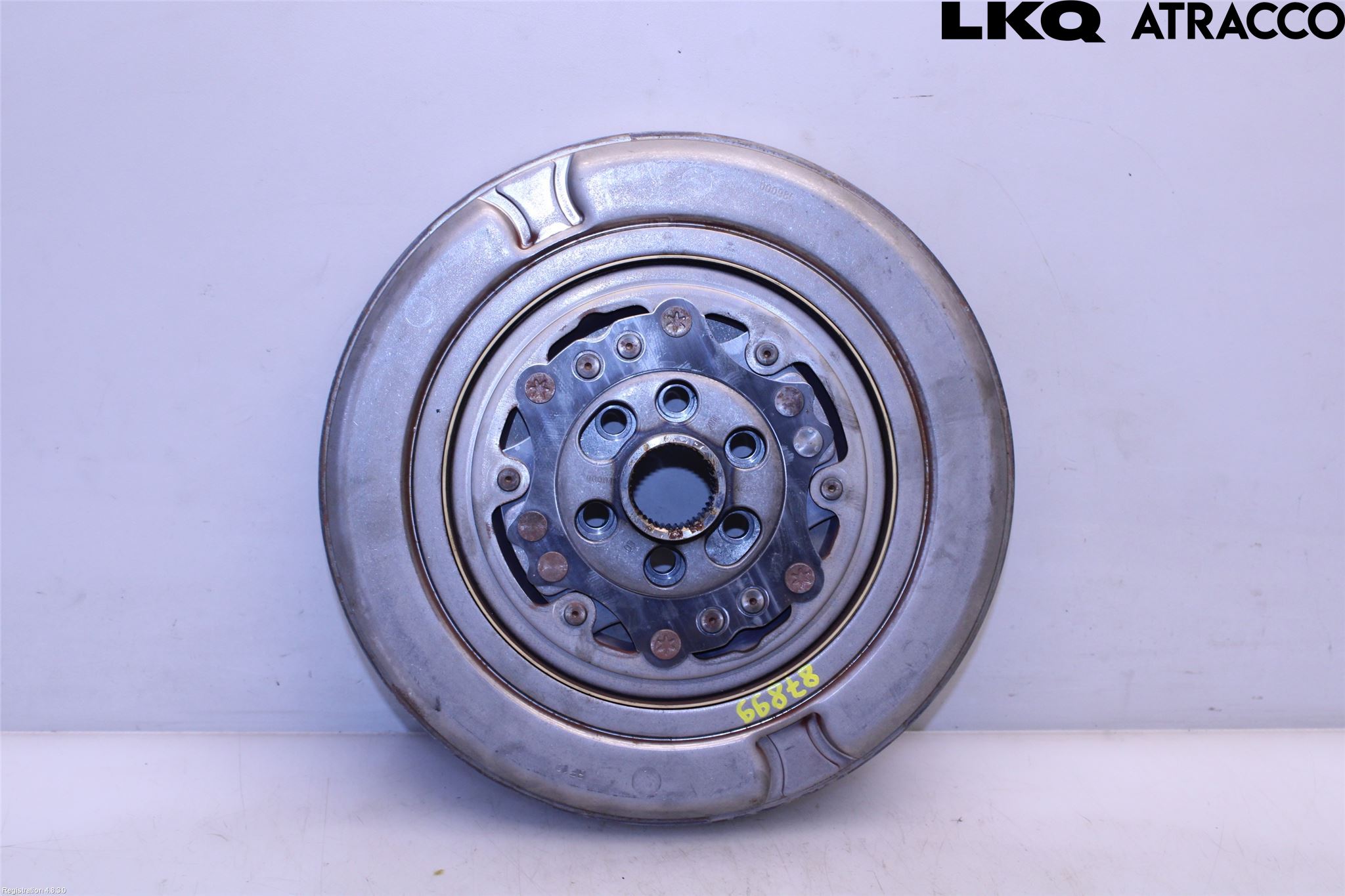 Volkswagen VW PASSAT 15-19 Svinghjul Automat