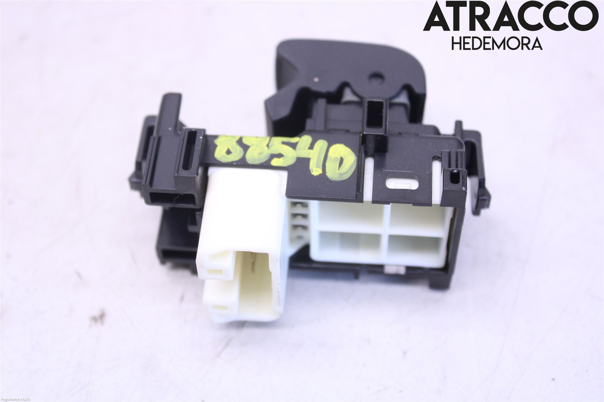 Toyota YARIS XP130 12-14 Bryter Vindusheis