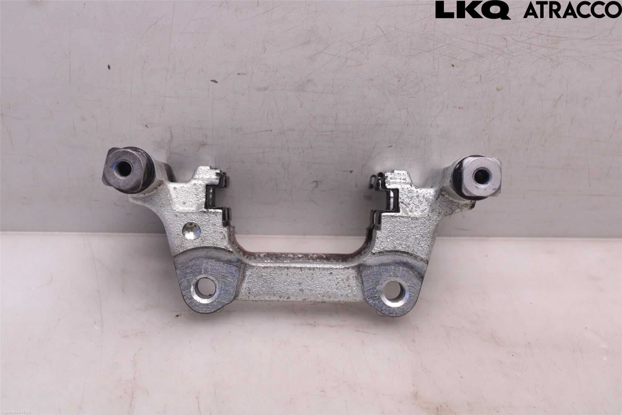 Toyota YARIS CROSS XP21 21- Bremsecaliper Feste Holder