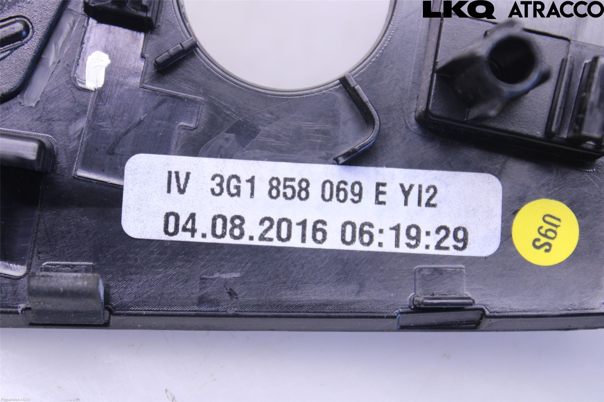 Volkswagen VW PASSAT 15-19 Innr Radio Ramme